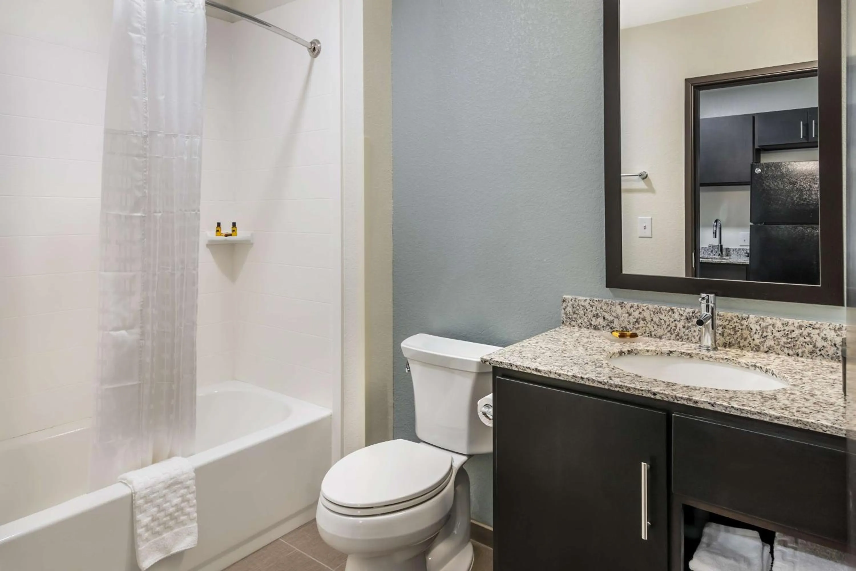 Bathroom in Best Western Plus Bluffton/Hilton Head Hotel