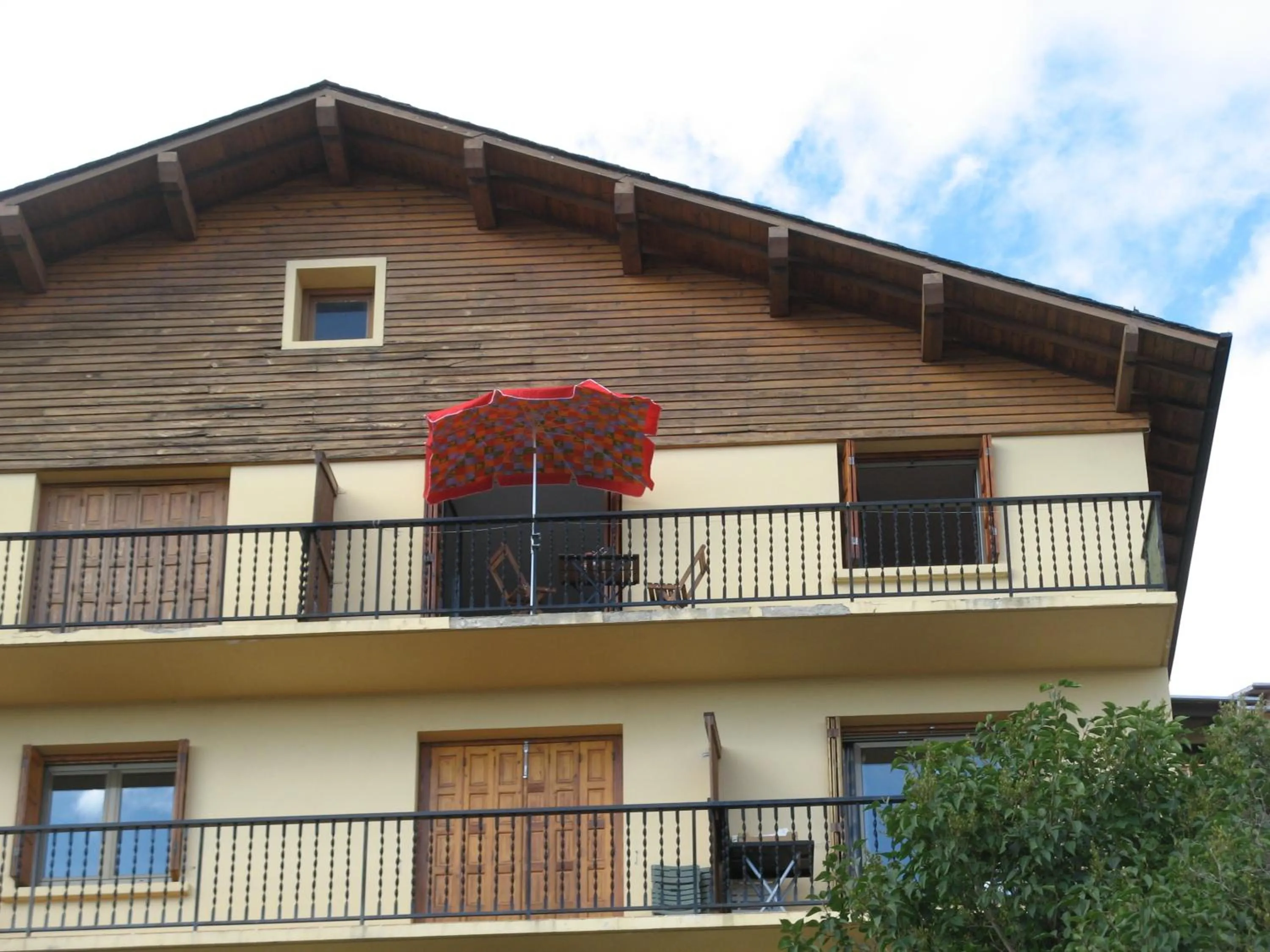 Facade/entrance in Chalet les lupins-T3