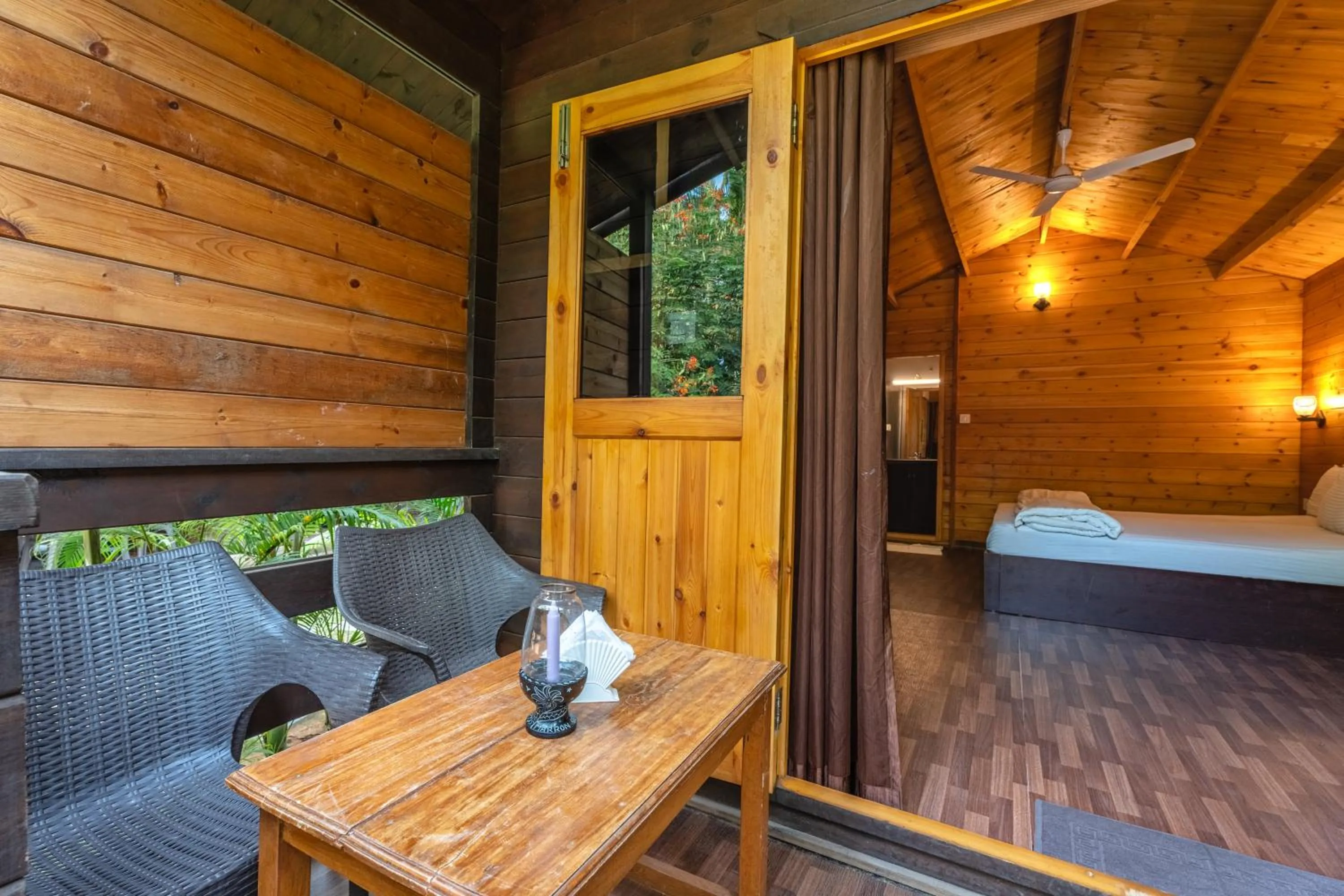 Photo of the whole room, Bed in Marron sea view resoort