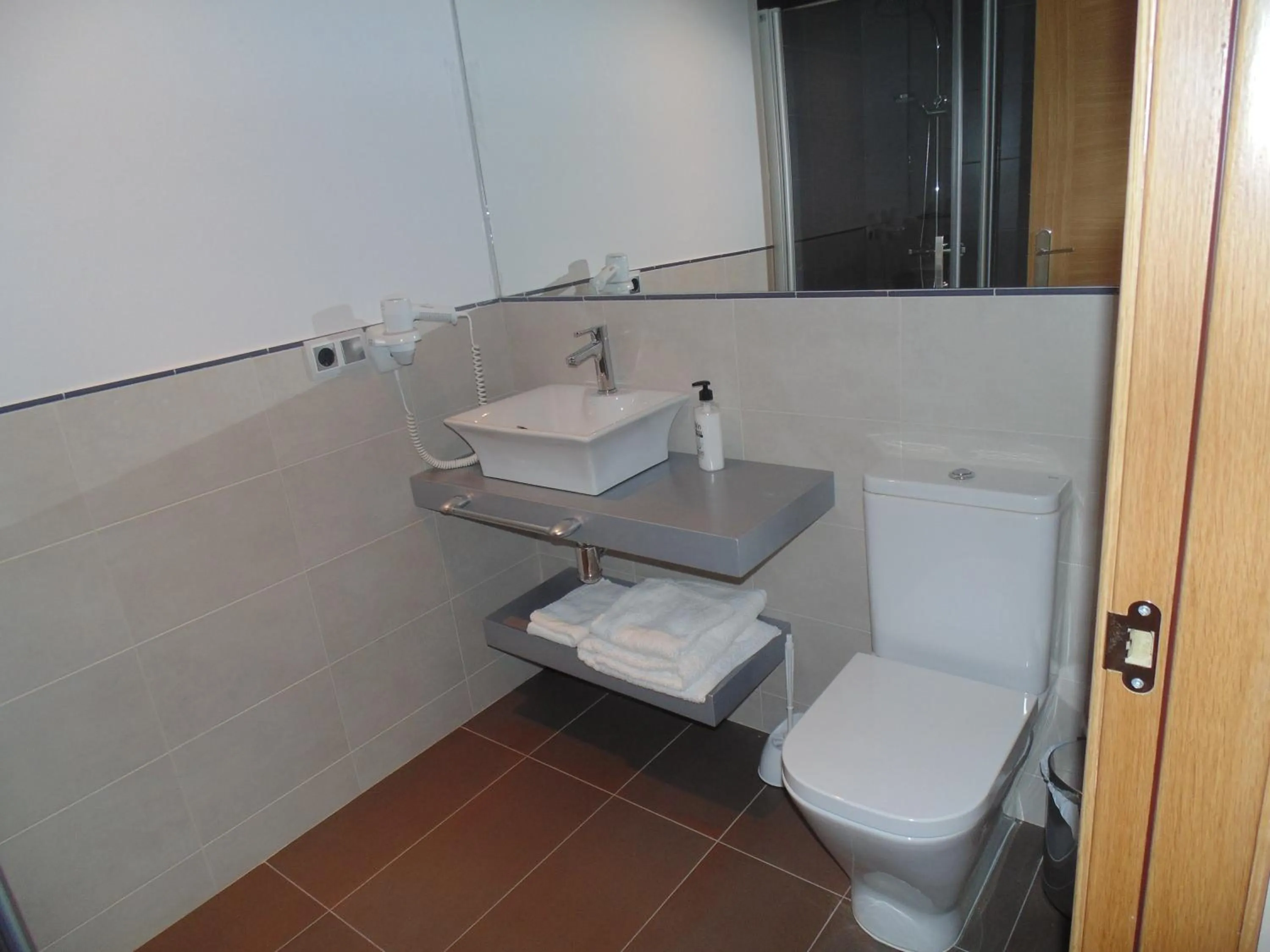 Bathroom in Hotel Ribera de Langa