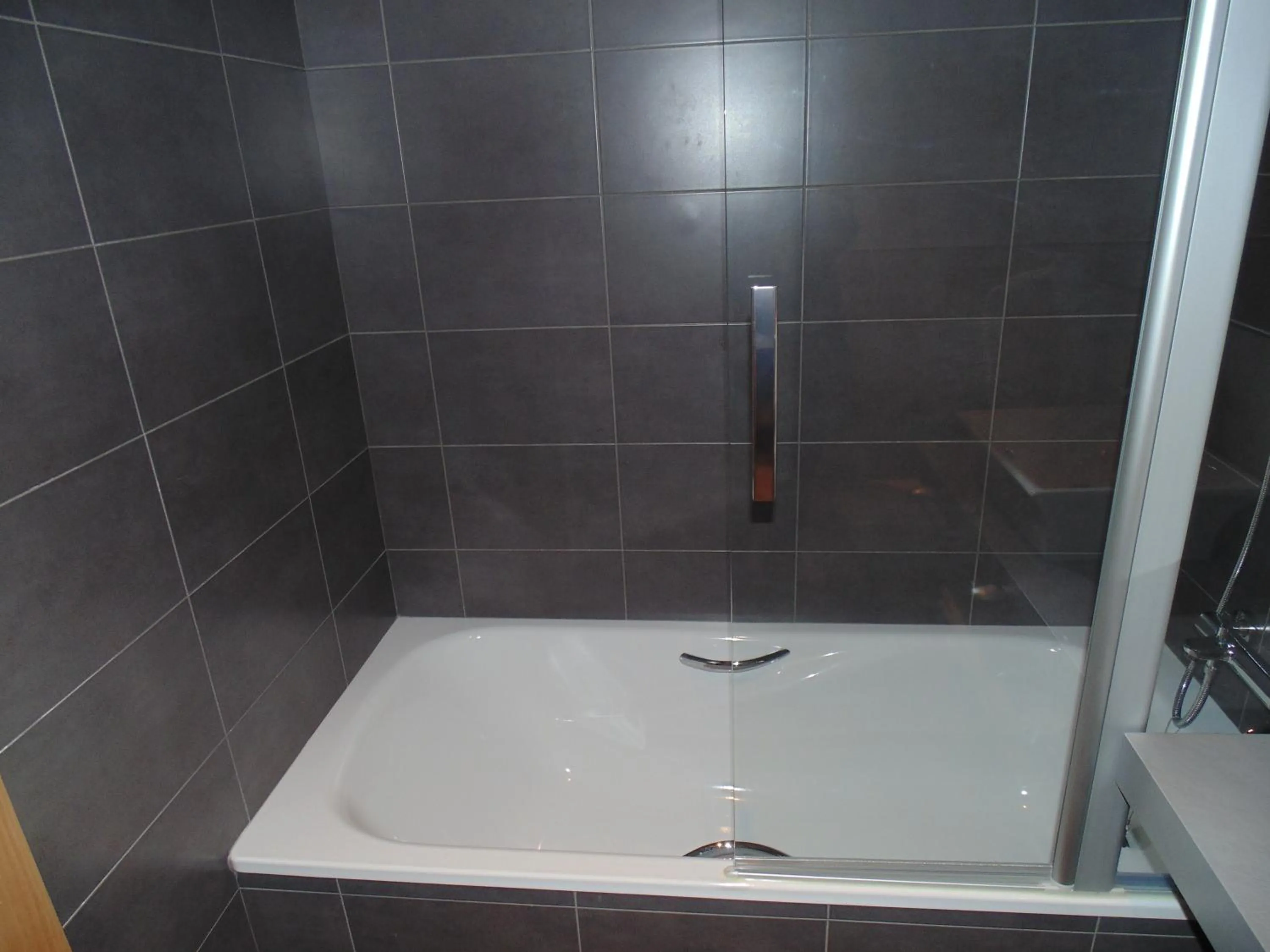 Bathroom in Hotel Ribera de Langa