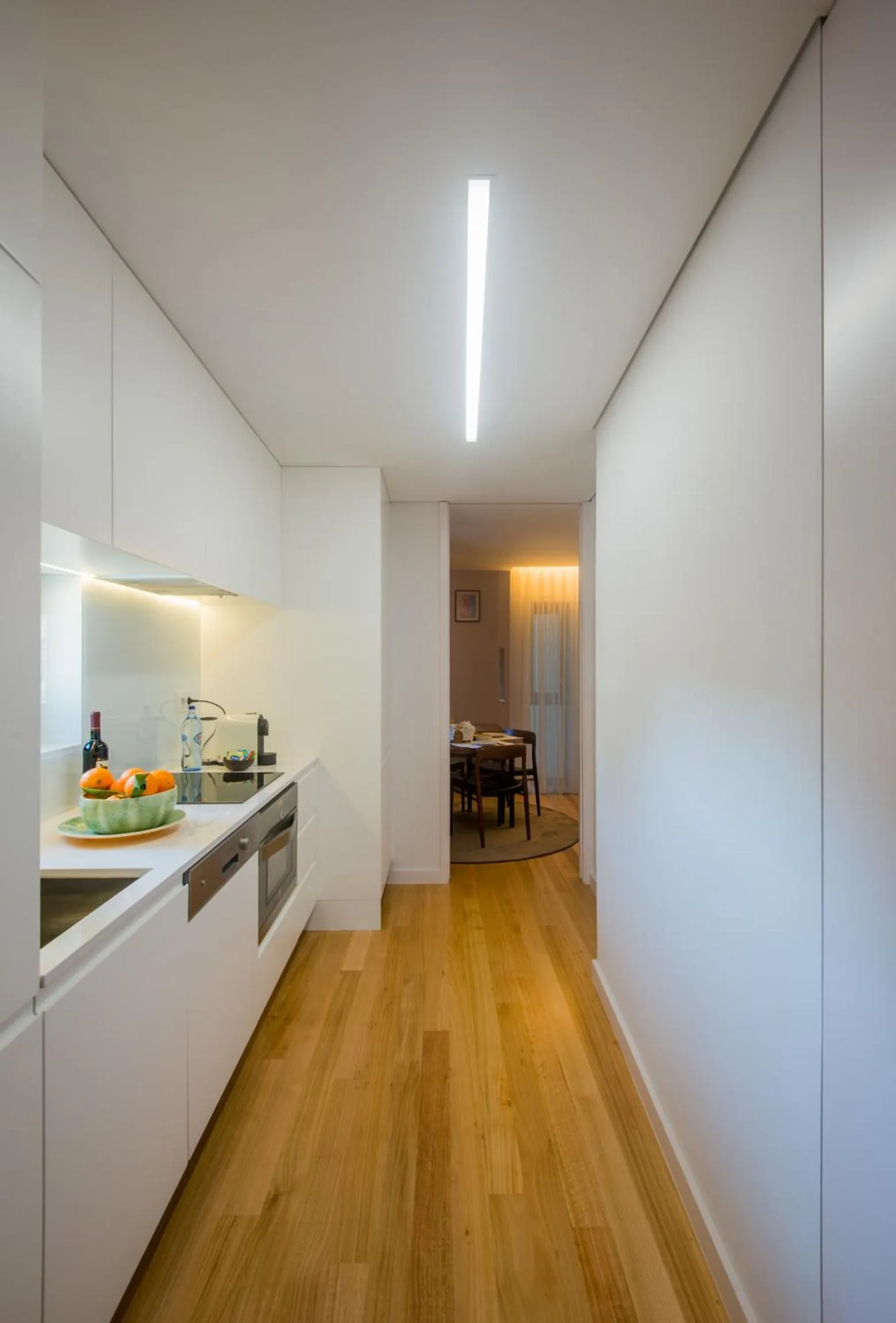 Area and facilities in Domum