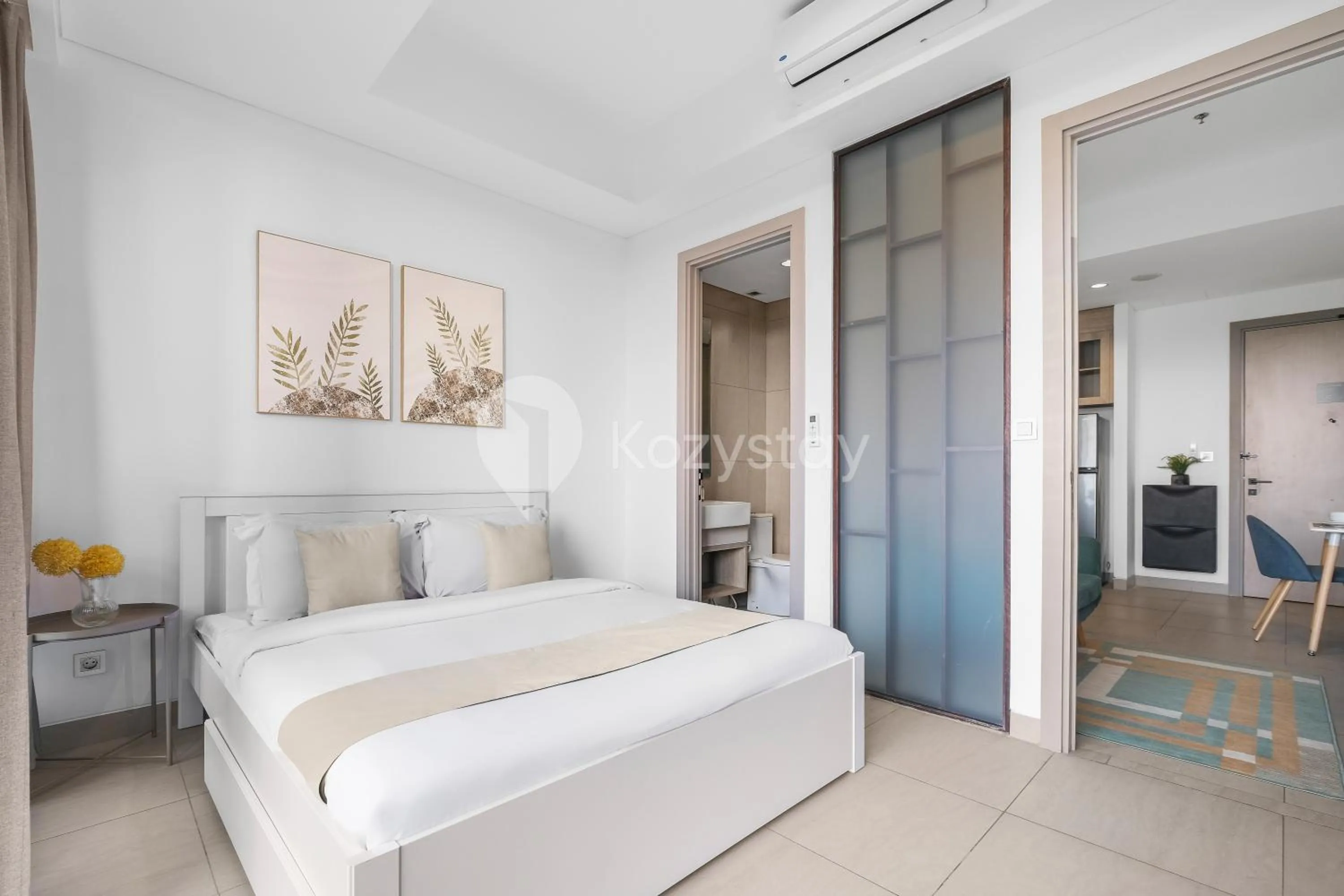 Bedroom, Bed in Serica by Kozystay - Fatmawati