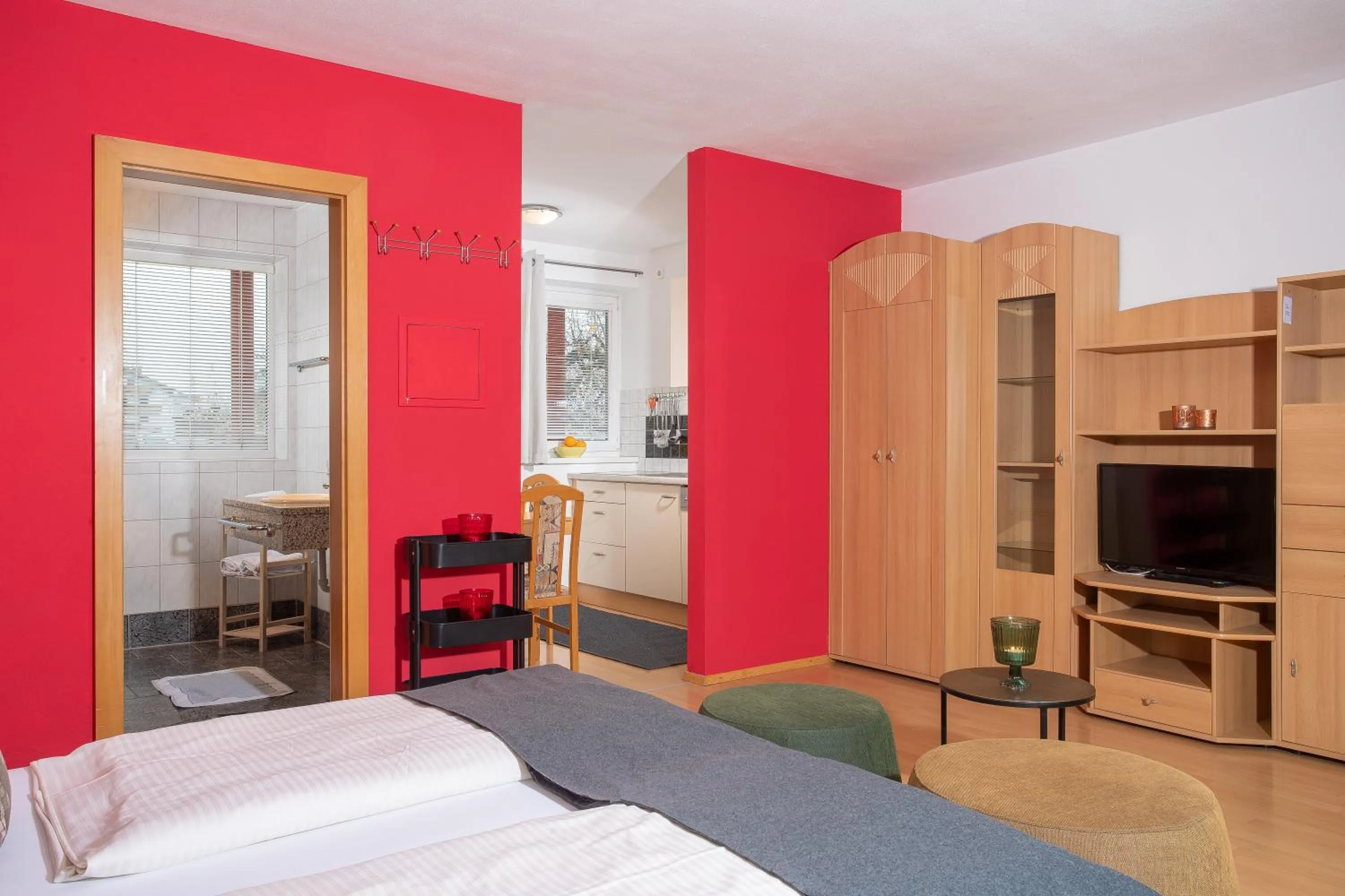 Living room, Bed in Zillertal Appartements