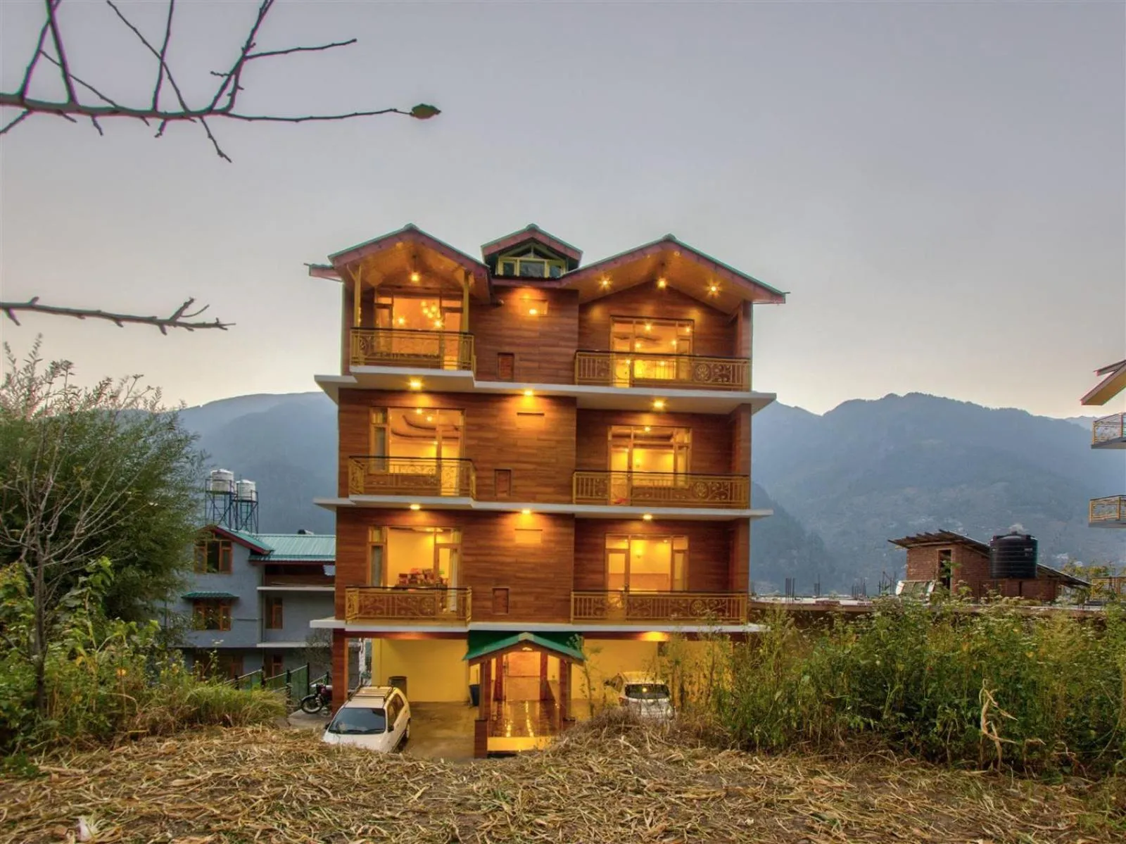 Property building in Golden Peak Manali