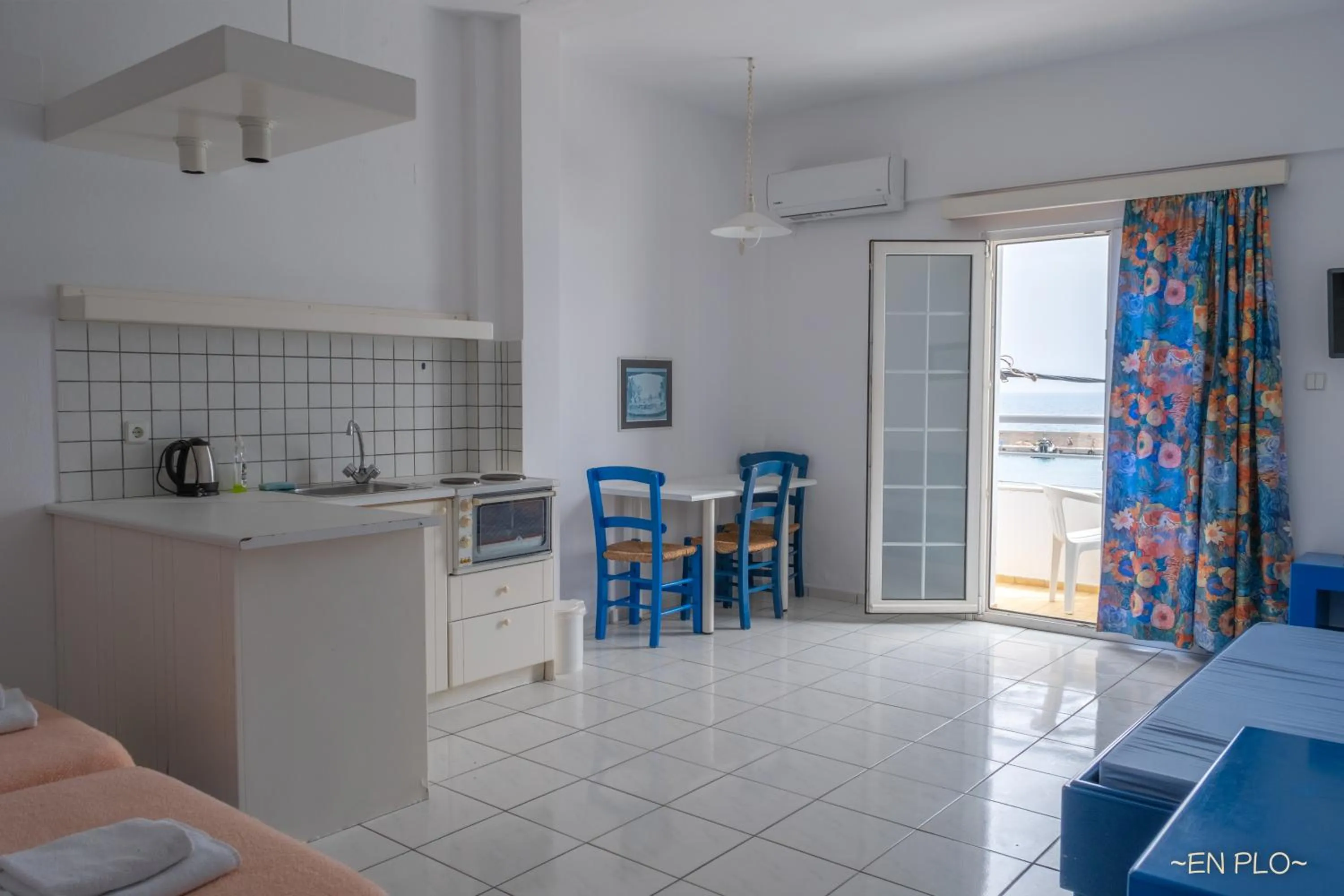 Kitchen or kitchenette in Enplo Apartments