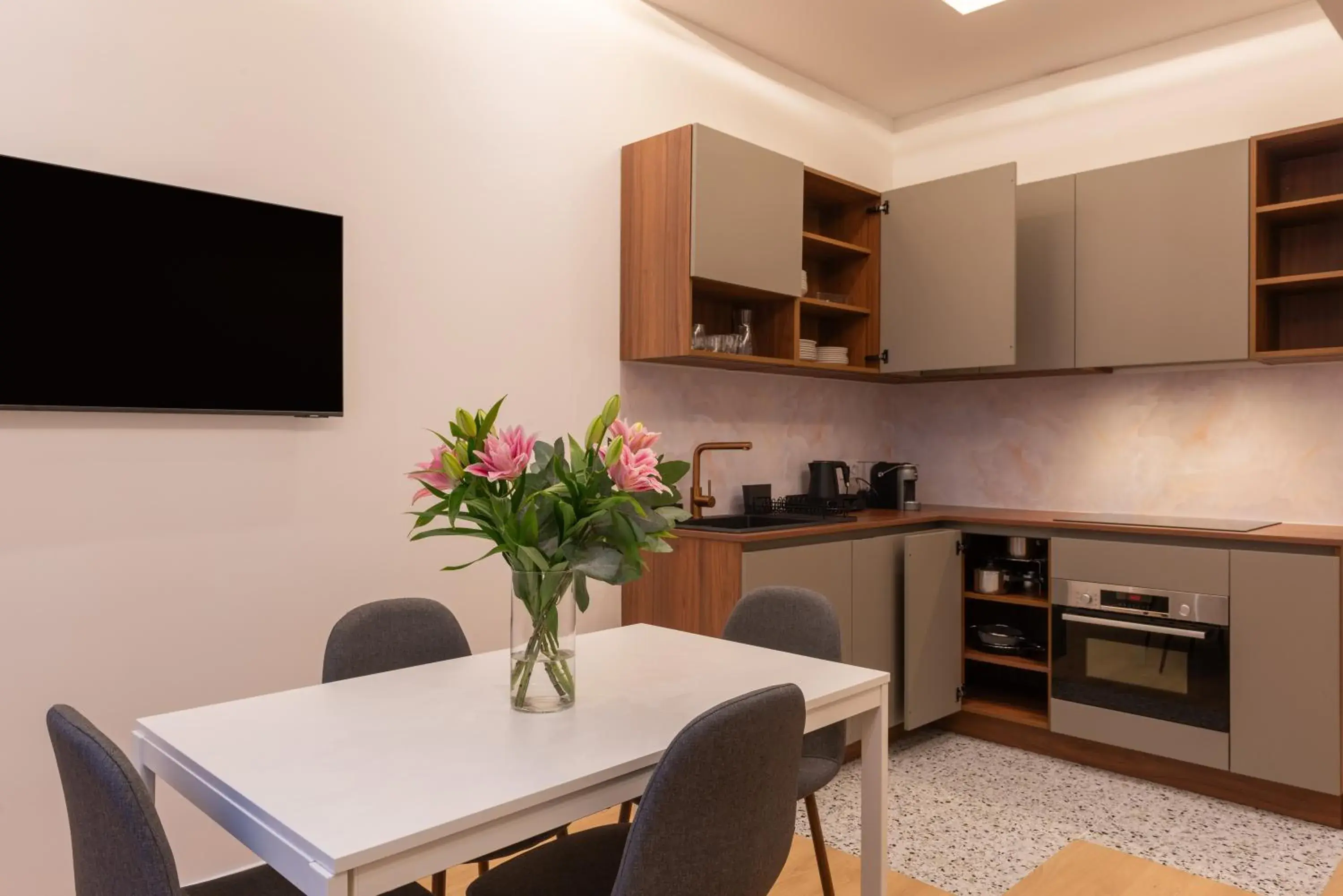 Two-Bedroom Family Apartment in Faubourg Station Two-Bedroom Family Apartment in Faubourg Station