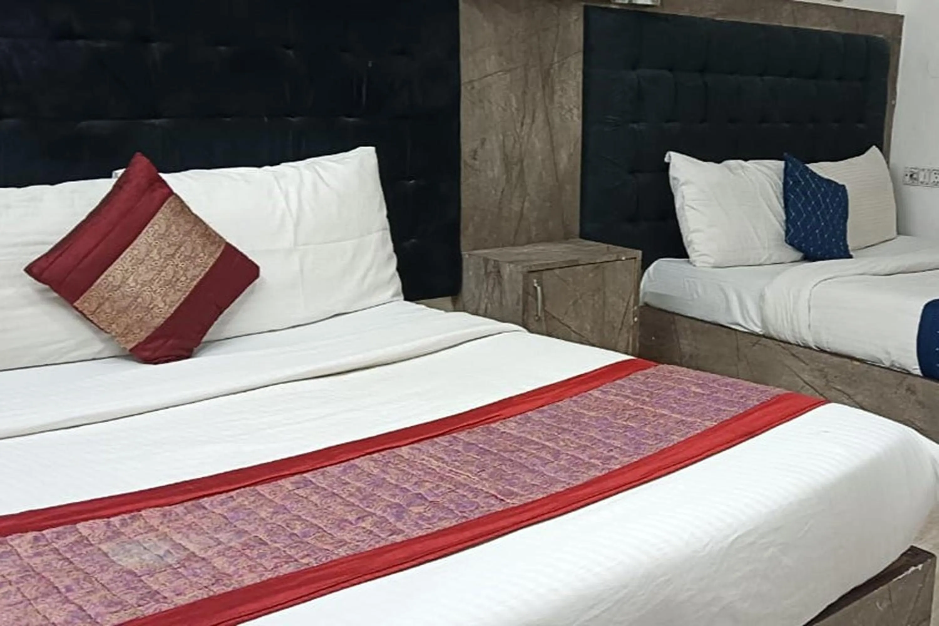 Bedroom in Hotel Sky View