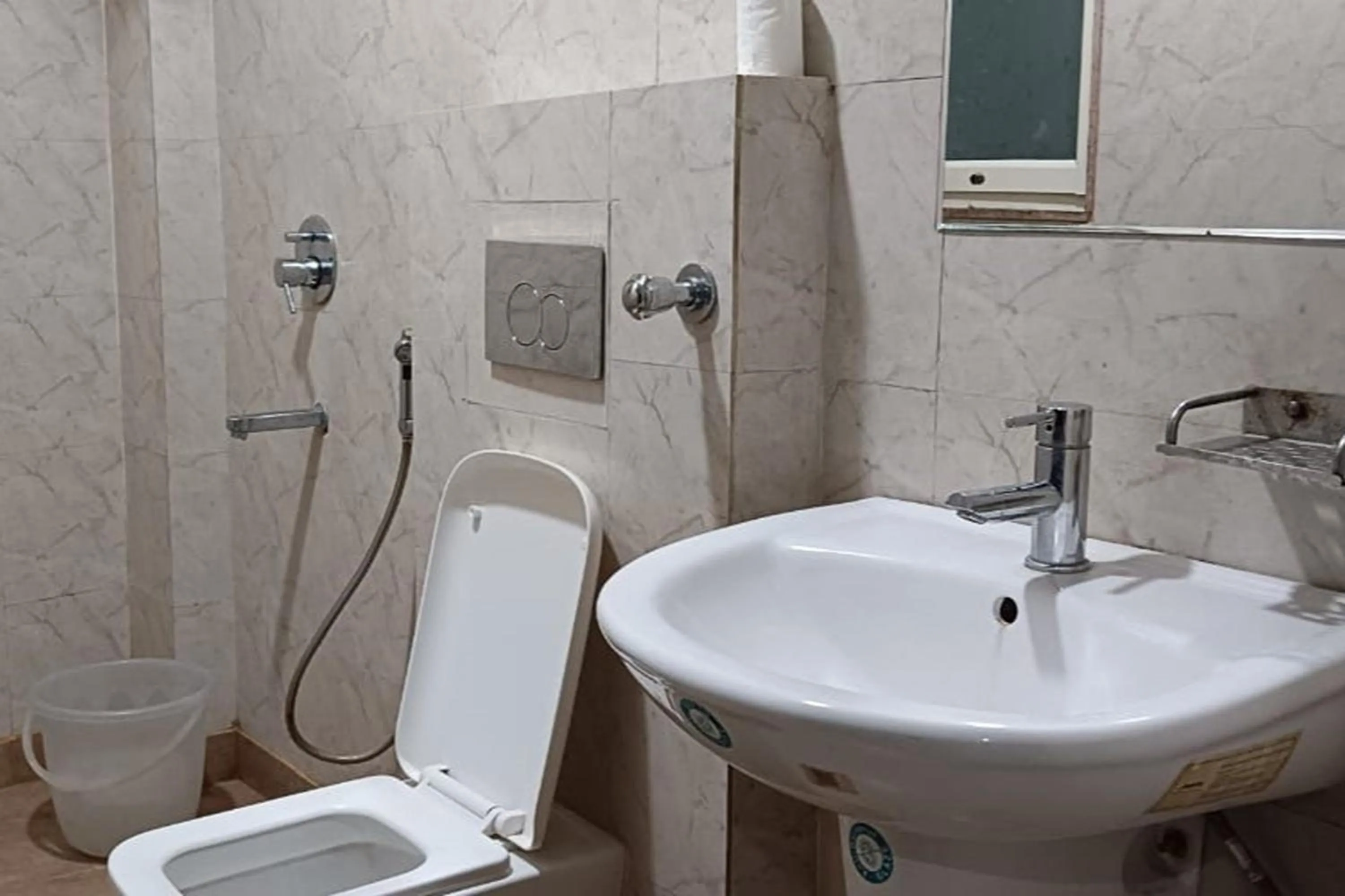 Bathroom in Hotel Sky View