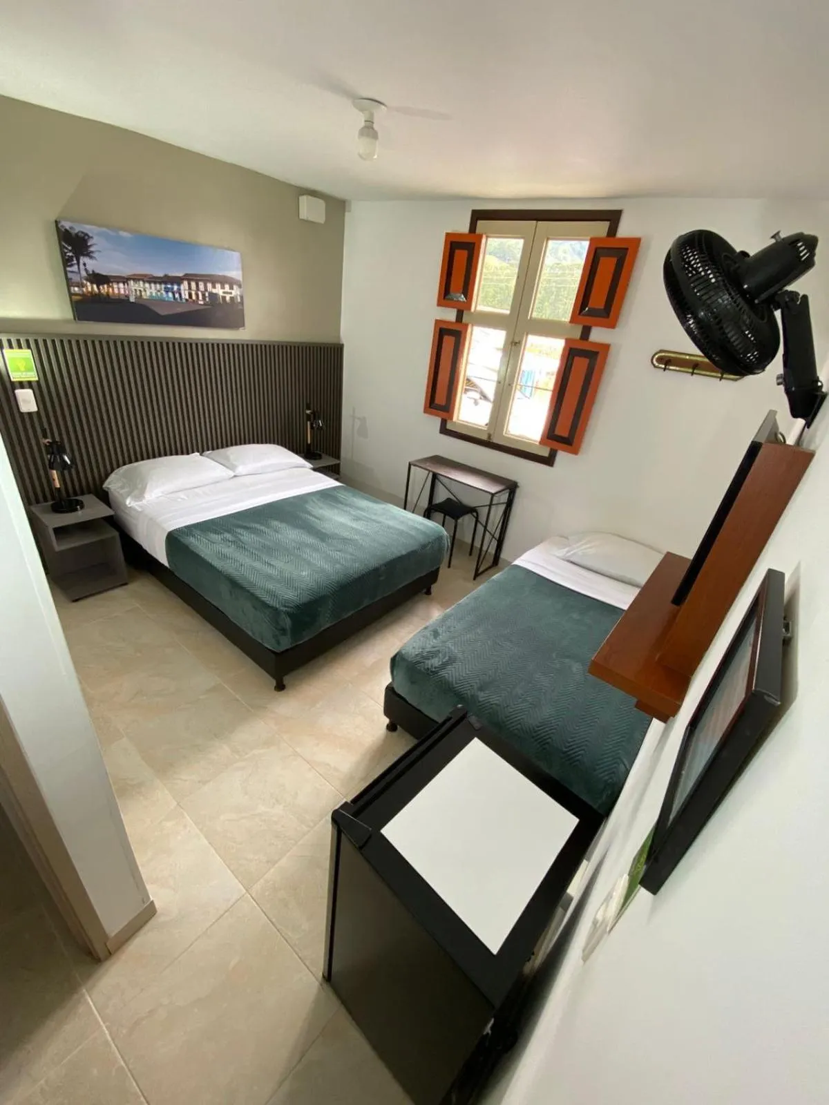 Photo of the whole room, Bed in Casa Borbon