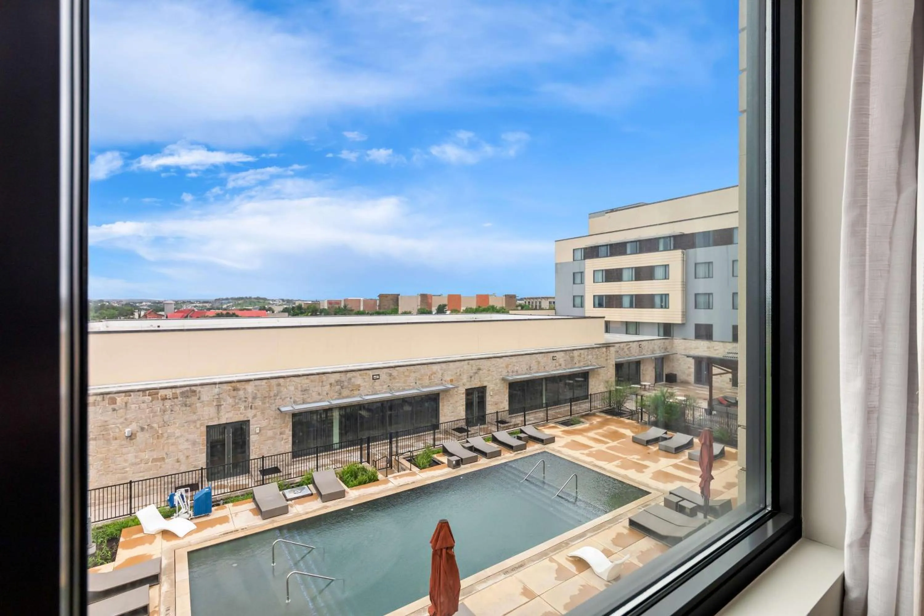 Bedroom in Sonesta Bee Cave Austin Hill Country
