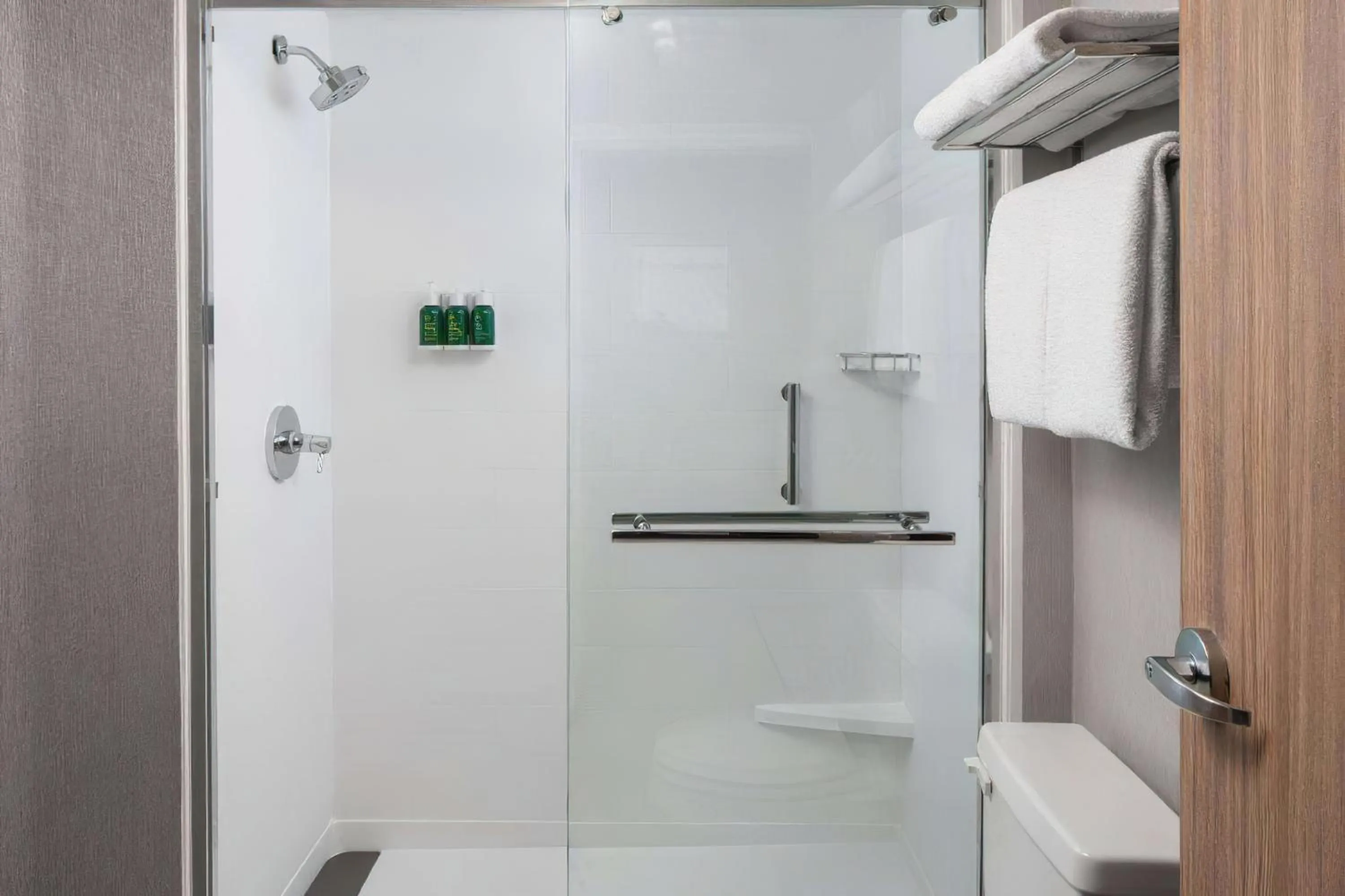 Bathroom in Sonesta Bee Cave Austin Hill Country