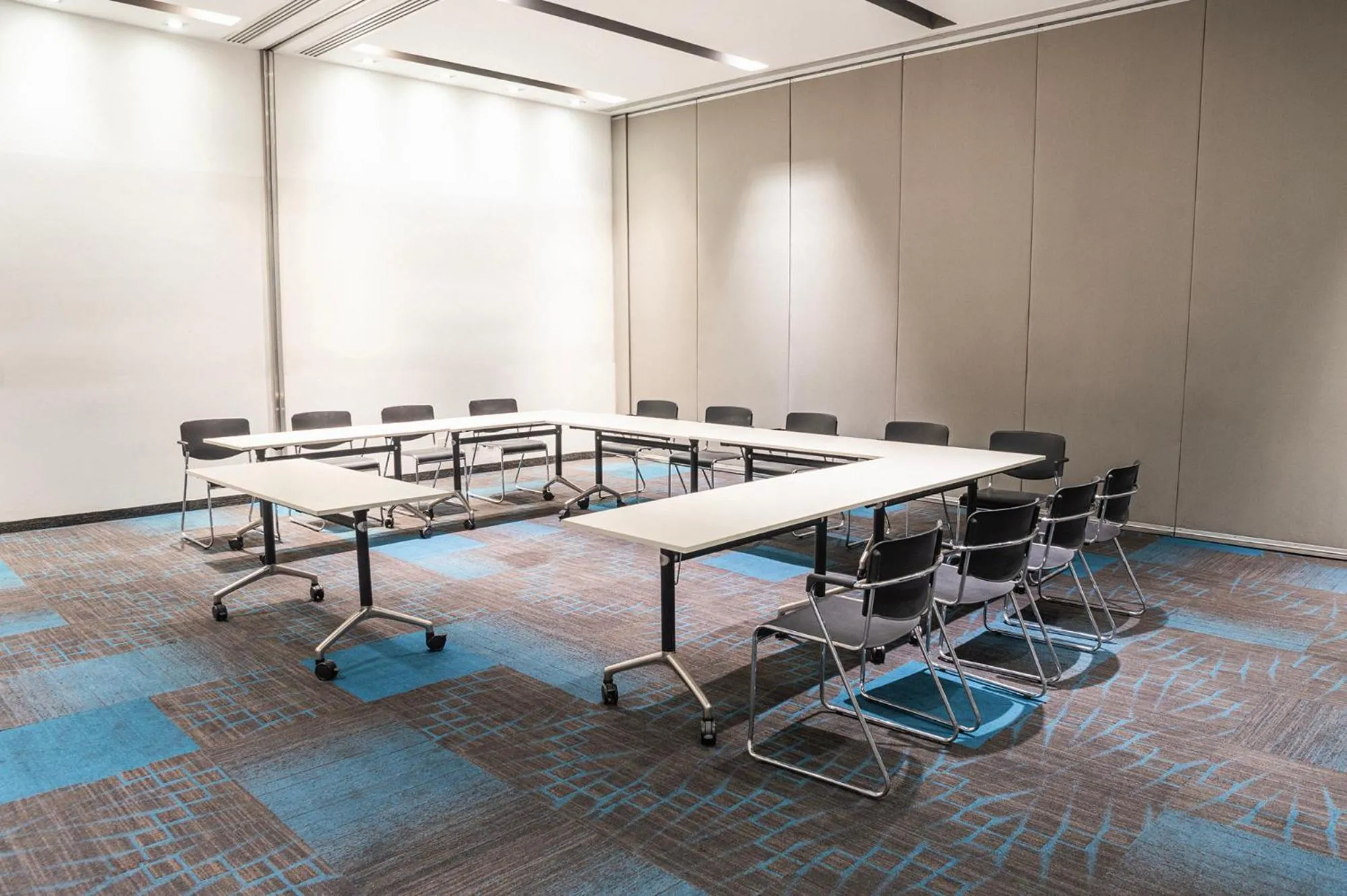 Business facilities in Casa Inn Galerias Celaya