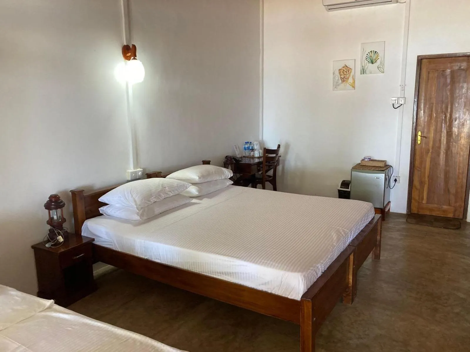 Bed in Pearl Oceanic Resort - Trincomalee