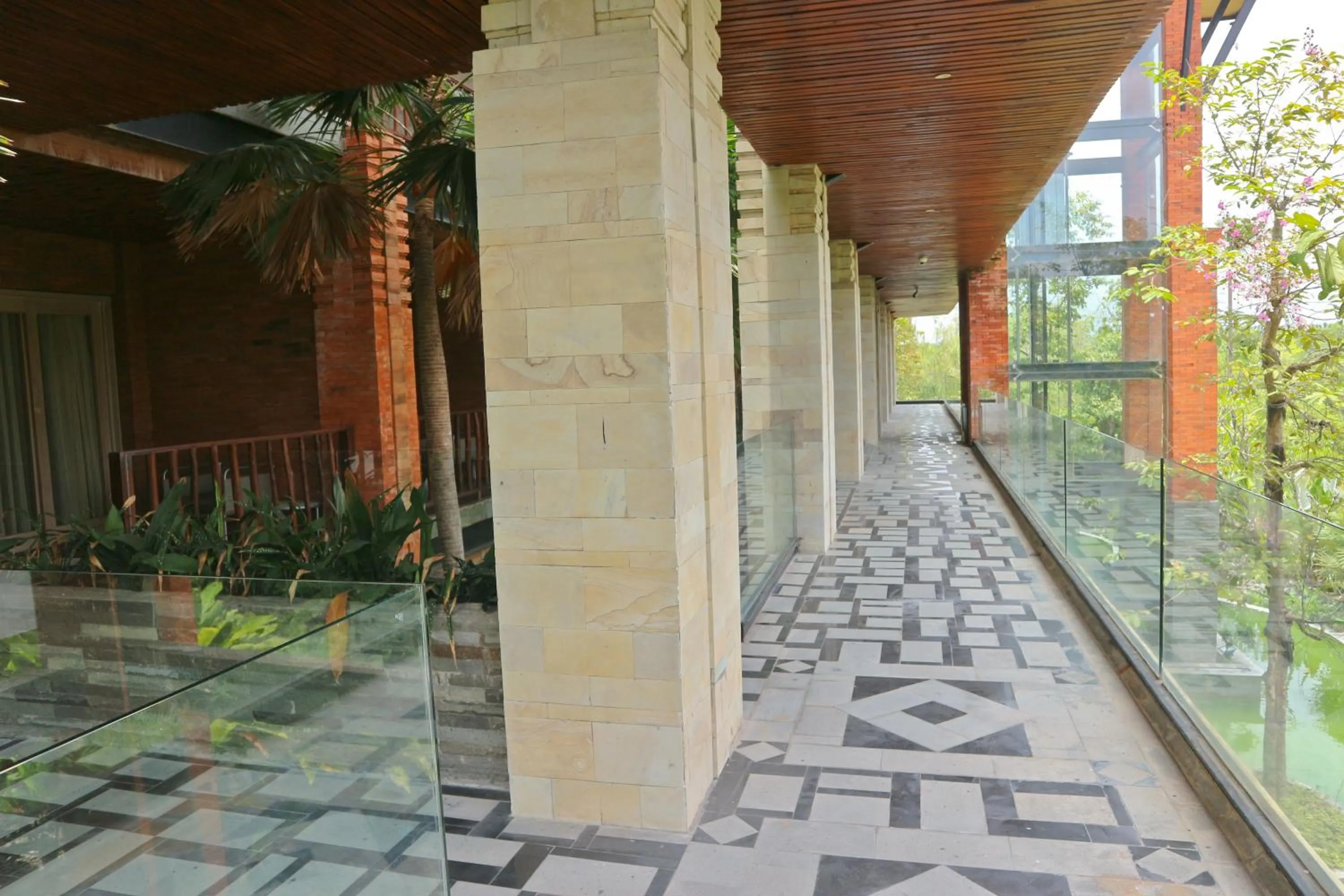 Garden in Grand Mega Resort & Spa