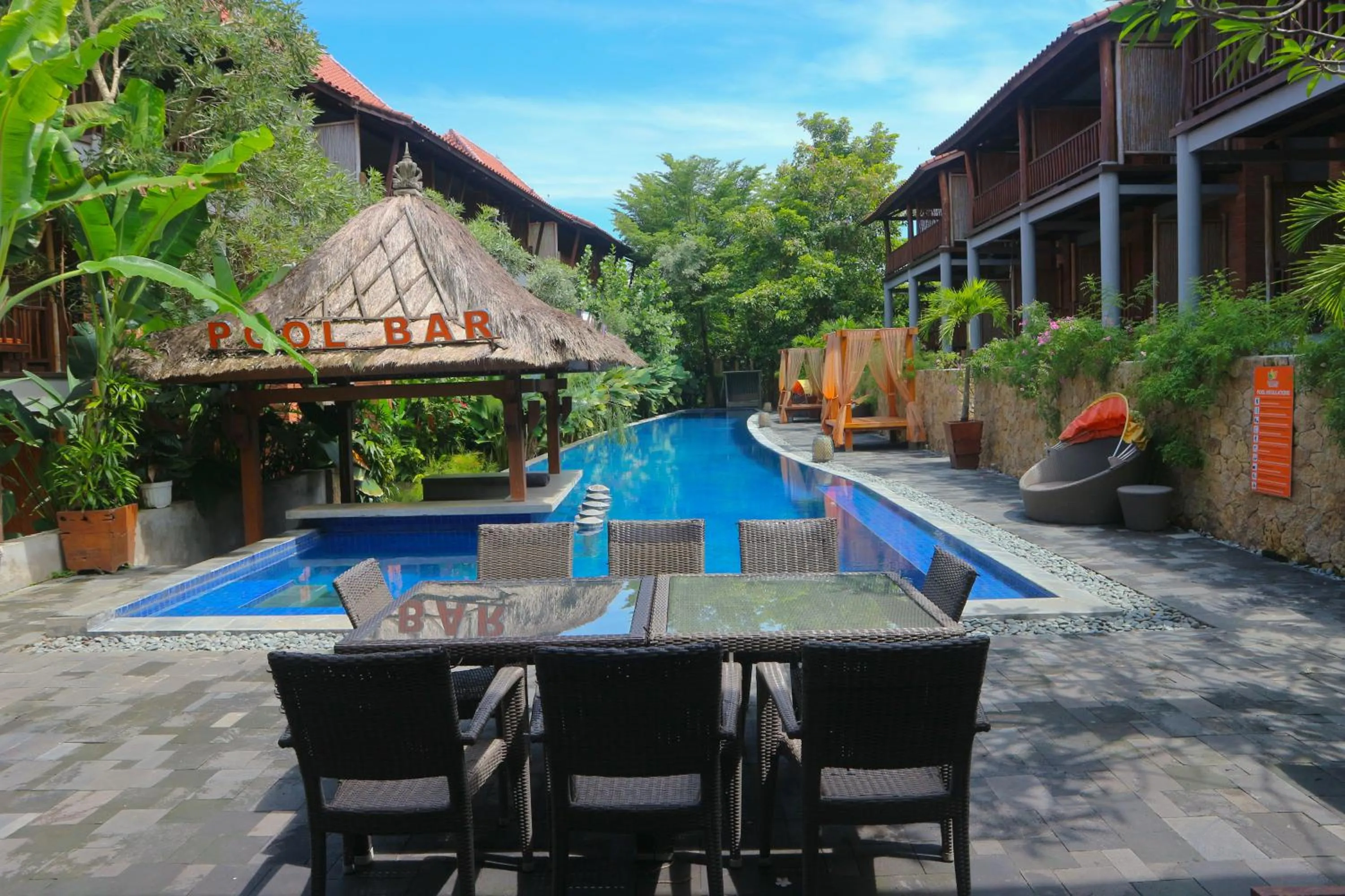 Restaurant/places to eat in Grand Mega Resort & Spa