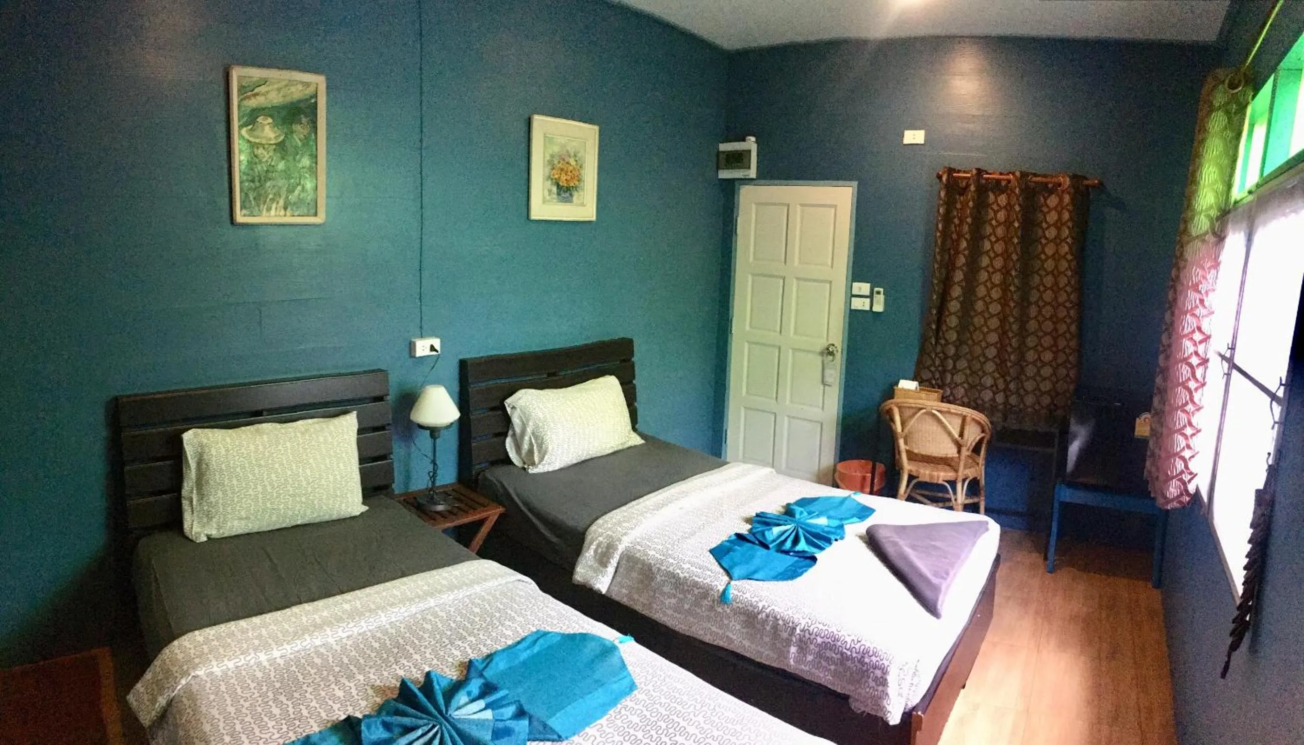 Bedroom, Bed in Blue Chang House