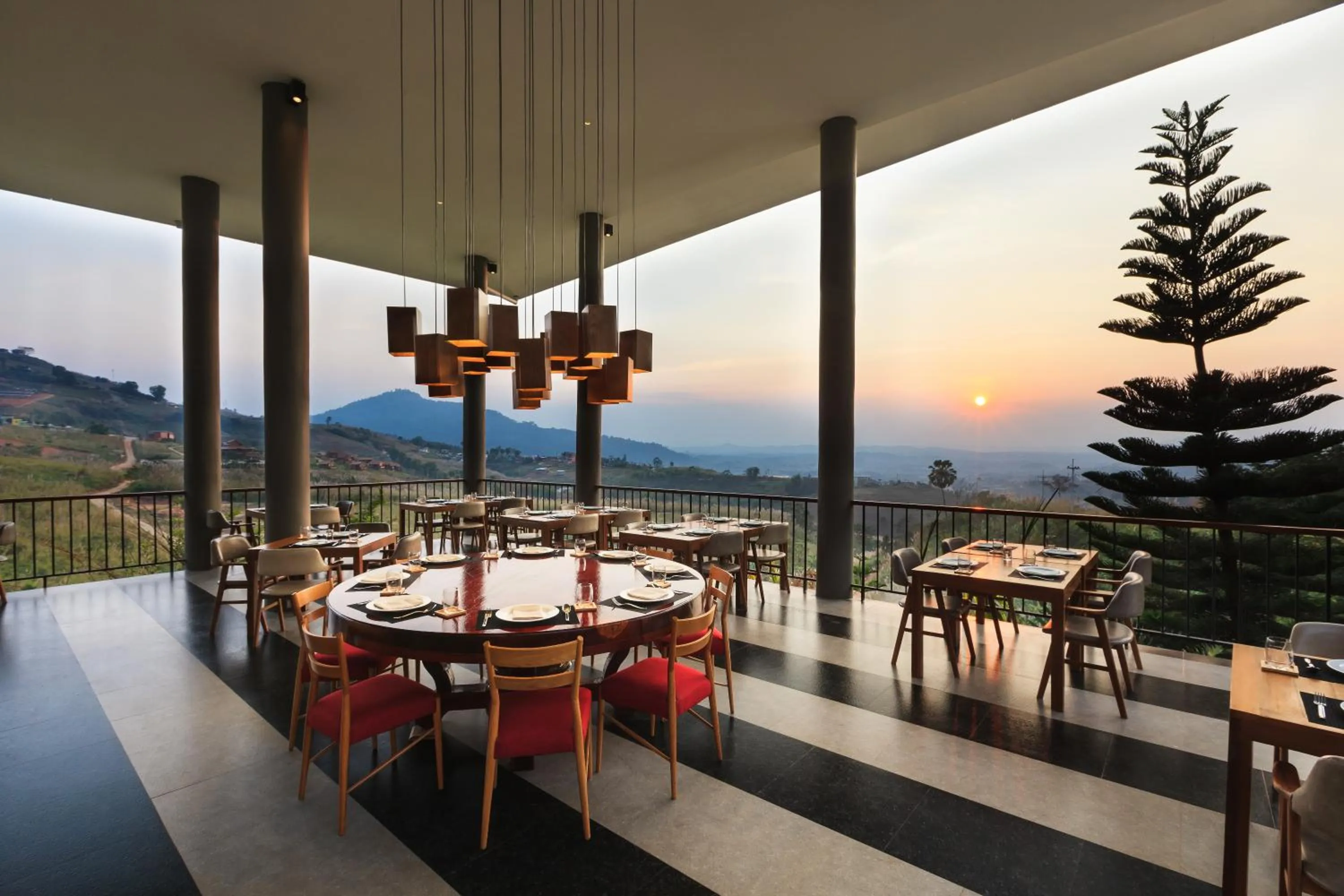 Restaurant/places to eat in Sirinati Khao Kho