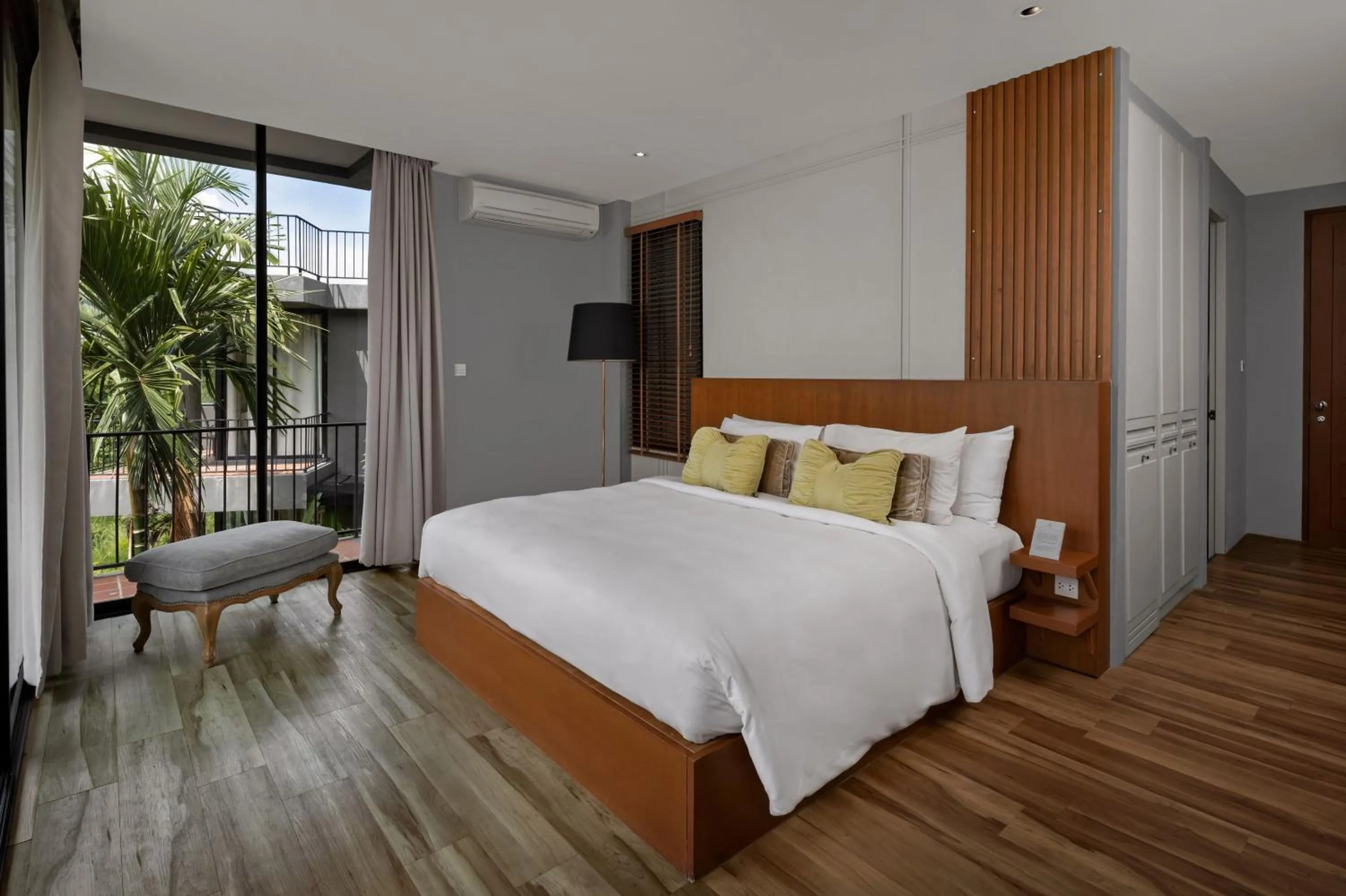 Photo of the whole room, Bed in Sirinati Khao Kho