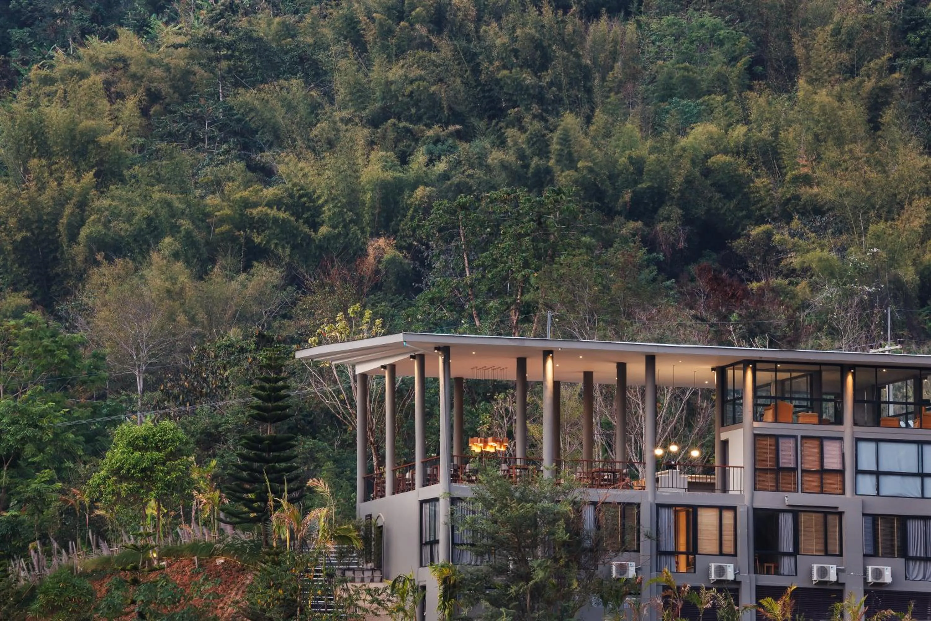 Facade/entrance in Sirinati Khao Kho