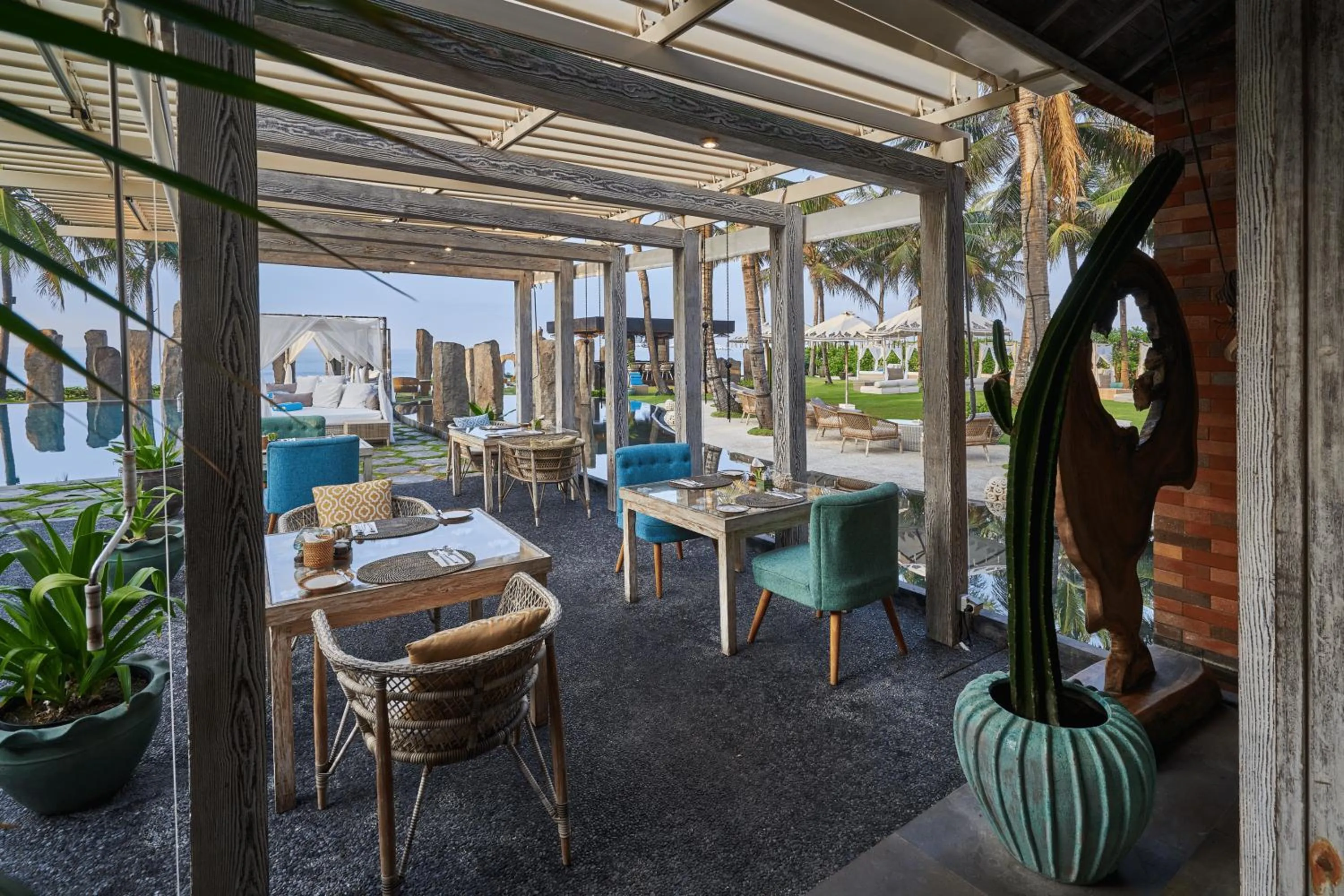 Restaurant/places to eat in The Royal Purnama Luxury Villas - Adults Only