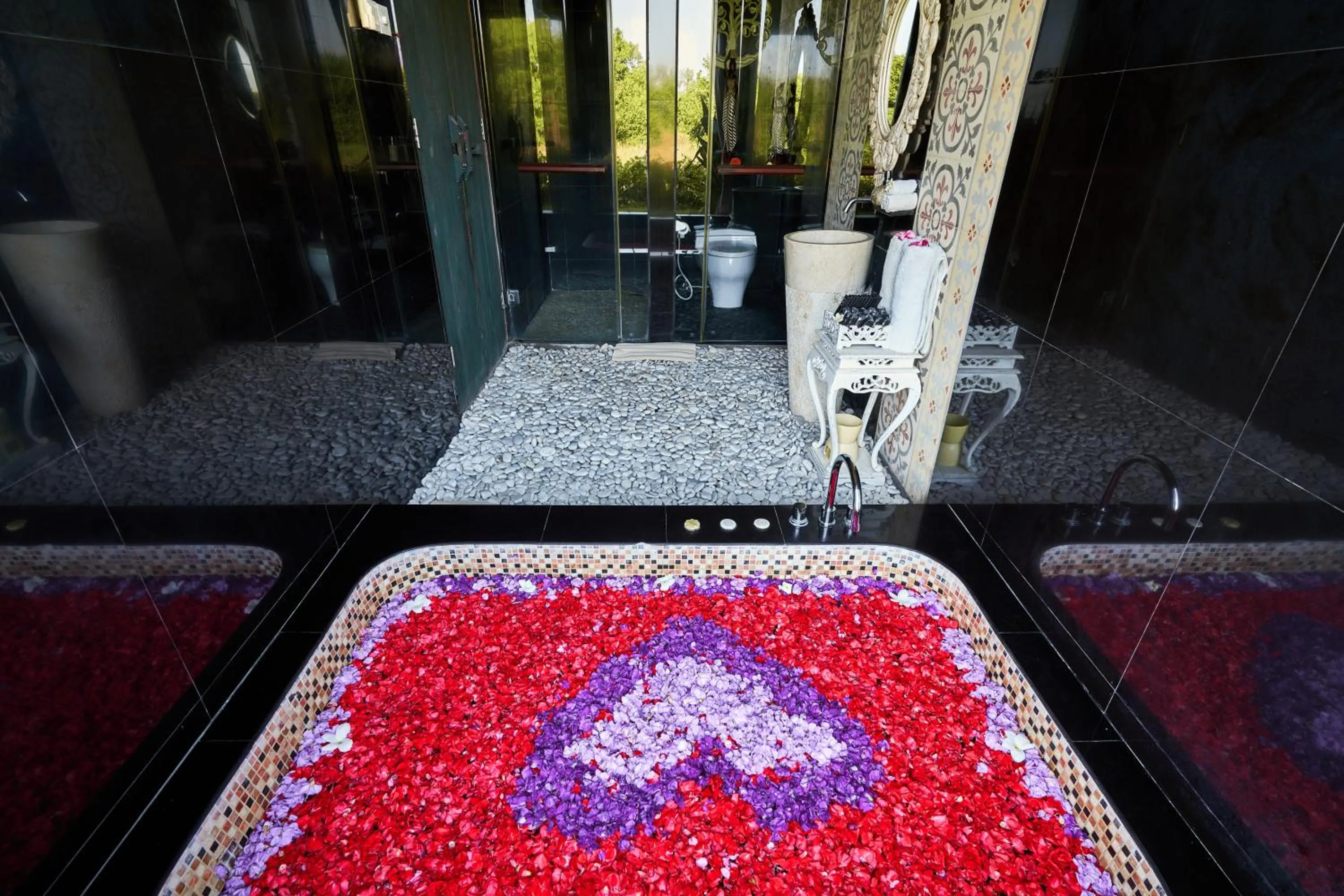 Spa and wellness centre/facilities in The Royal Purnama Luxury Villas - Adults Only