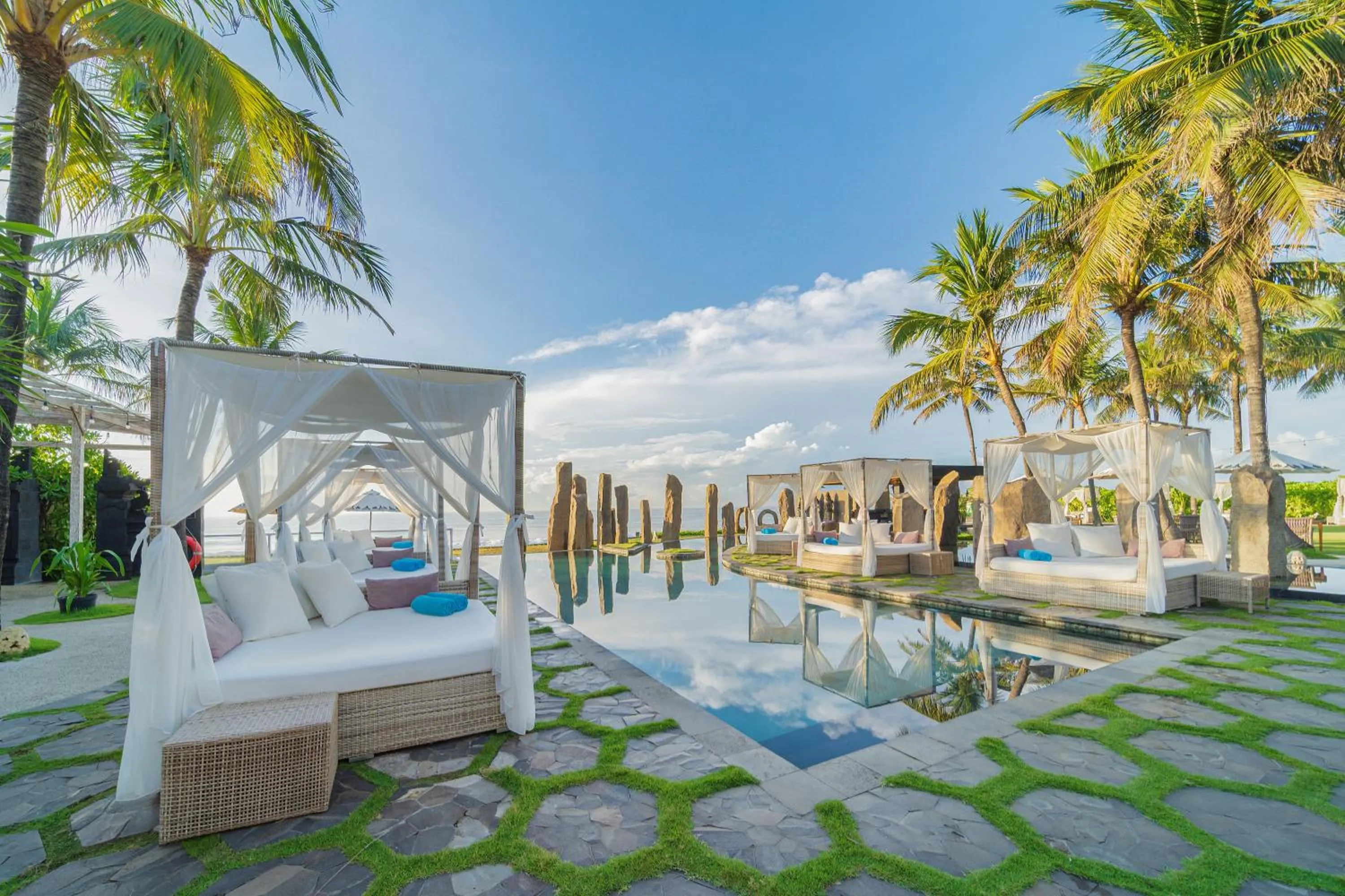 Restaurant/places to eat in The Royal Purnama Luxury Villas - Adults Only