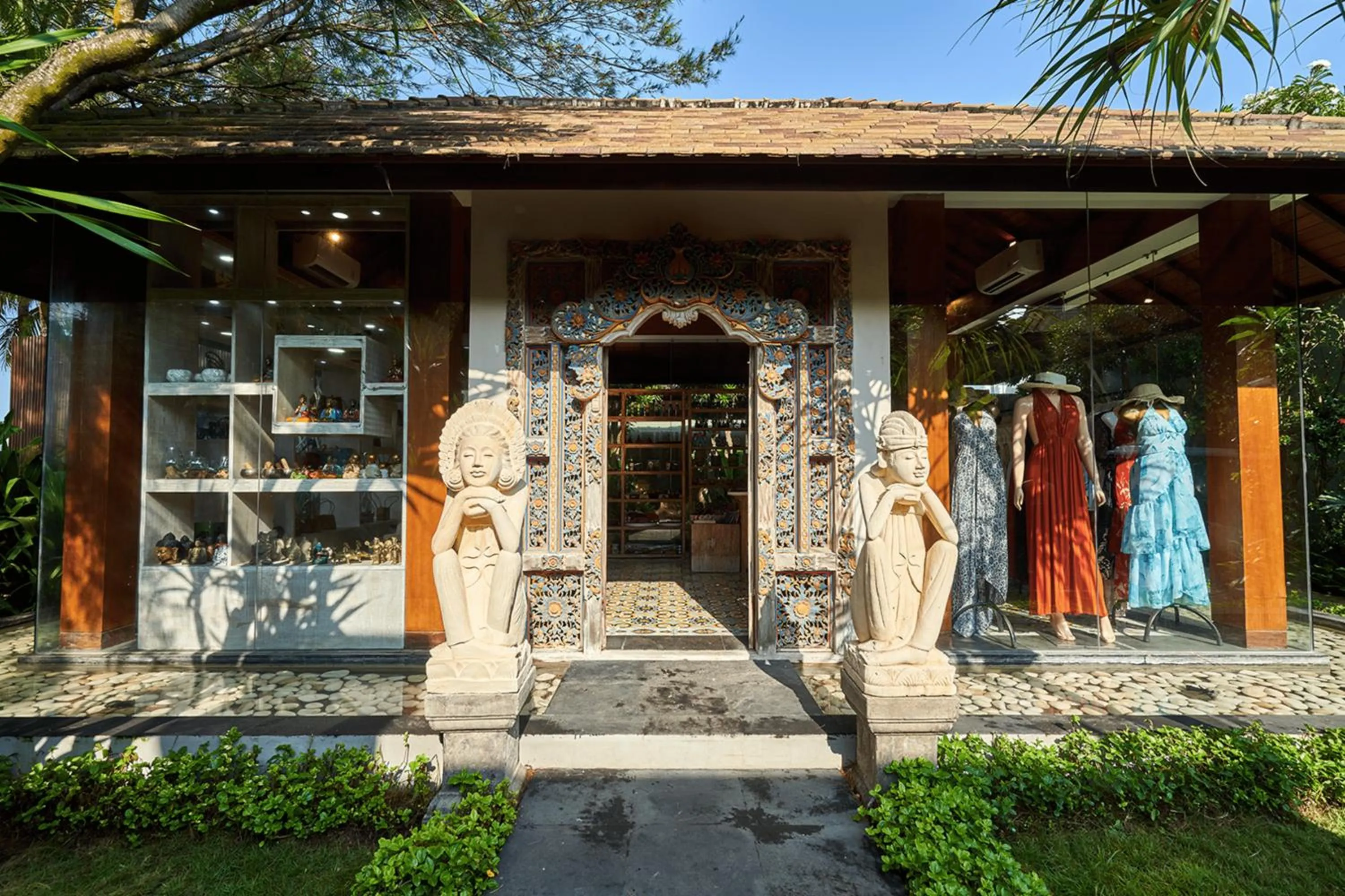Shopping Area in The Royal Purnama Luxury Villas - Adults Only