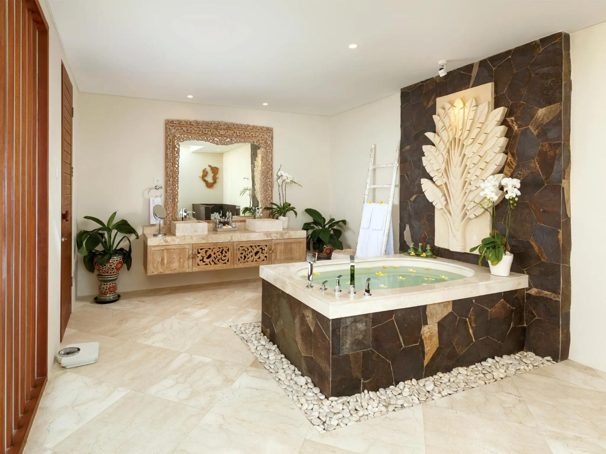 Bathroom in The Royal Purnama Luxury Villas - Adults Only