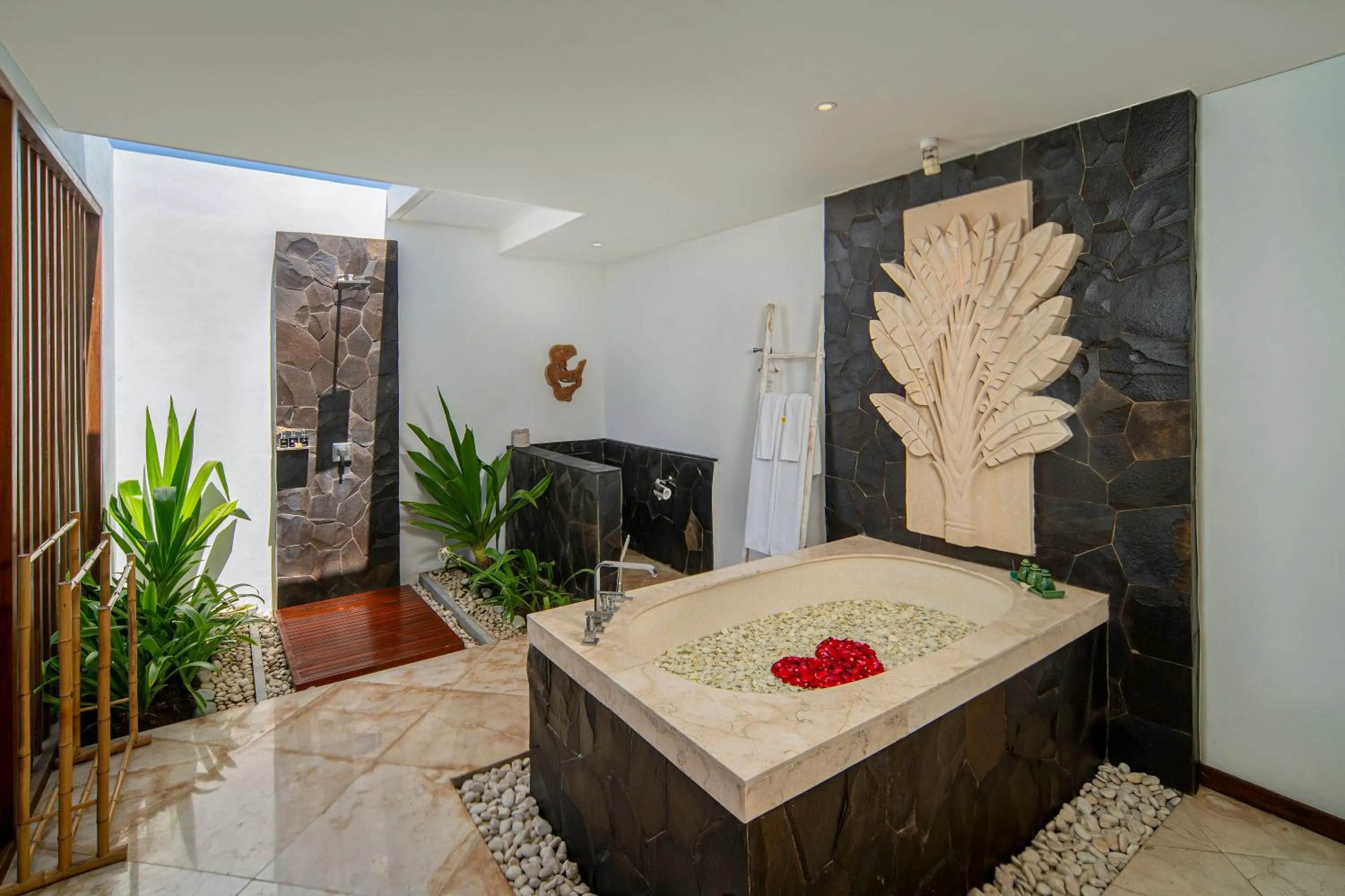 Bath in The Royal Purnama Luxury Villas - Adults Only