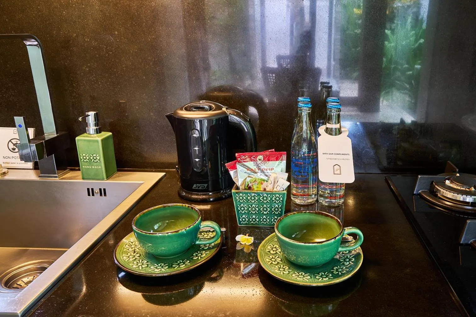 Coffee/tea facilities in The Royal Purnama Luxury Villas - Adults Only