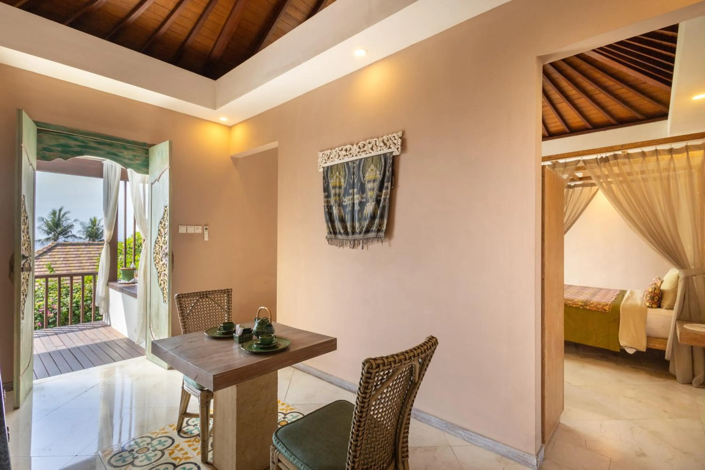 Kitchen or kitchenette, Bed in The Royal Purnama Luxury Villas - Adults Only