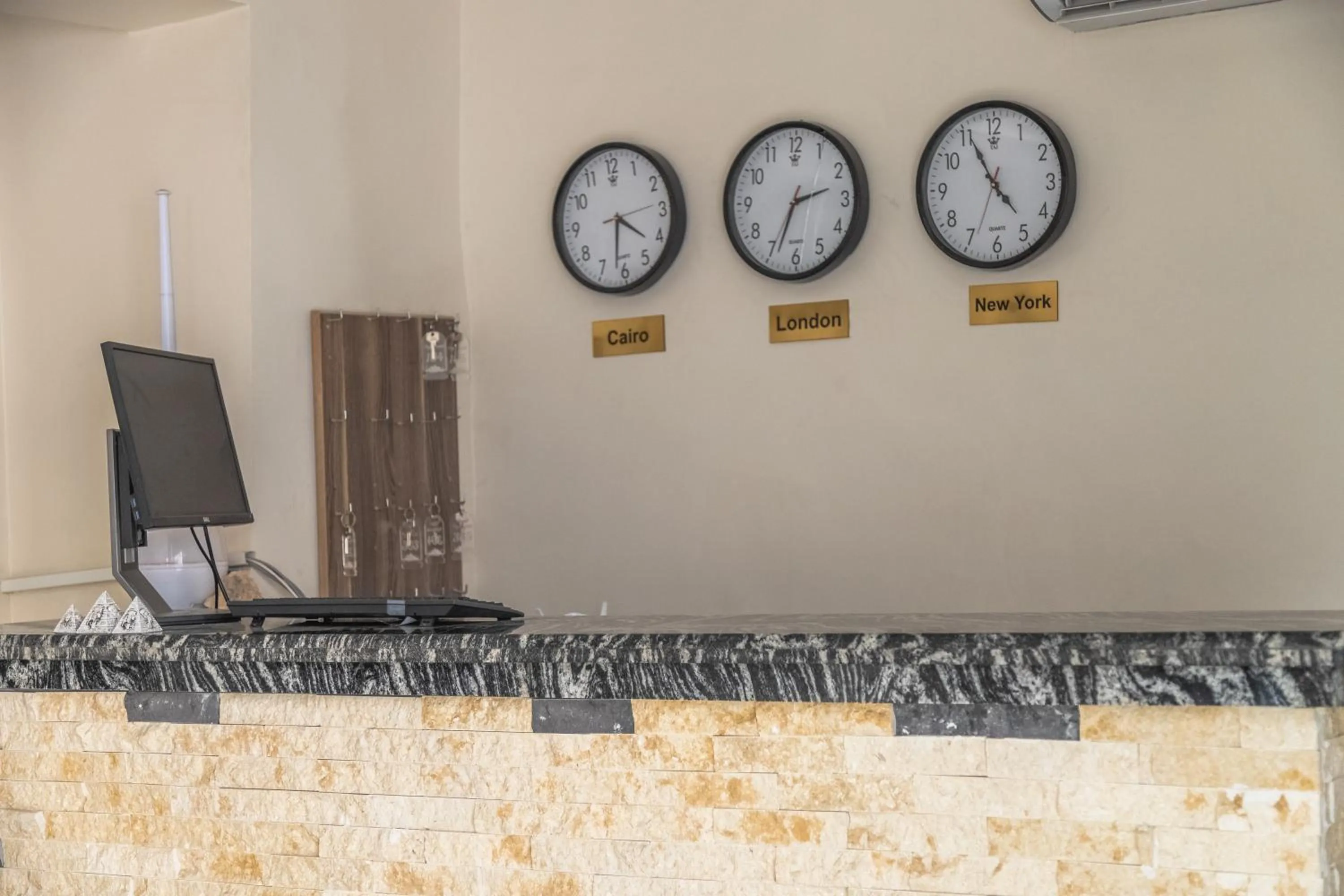 TV and multimedia in Night Pyramids Inn Hotel