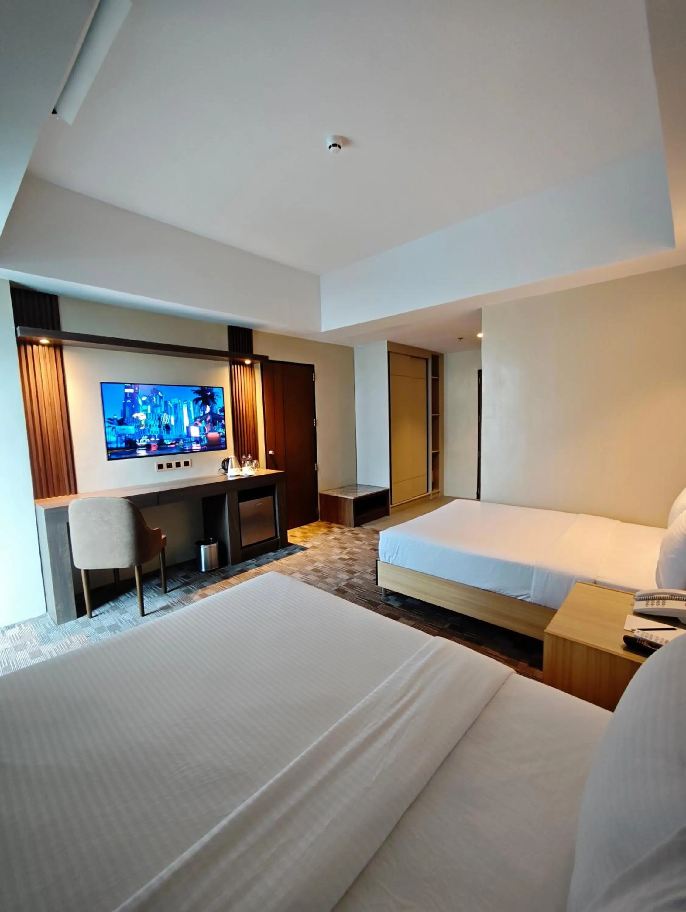 TV and multimedia, Bed in The Tribute Hotel