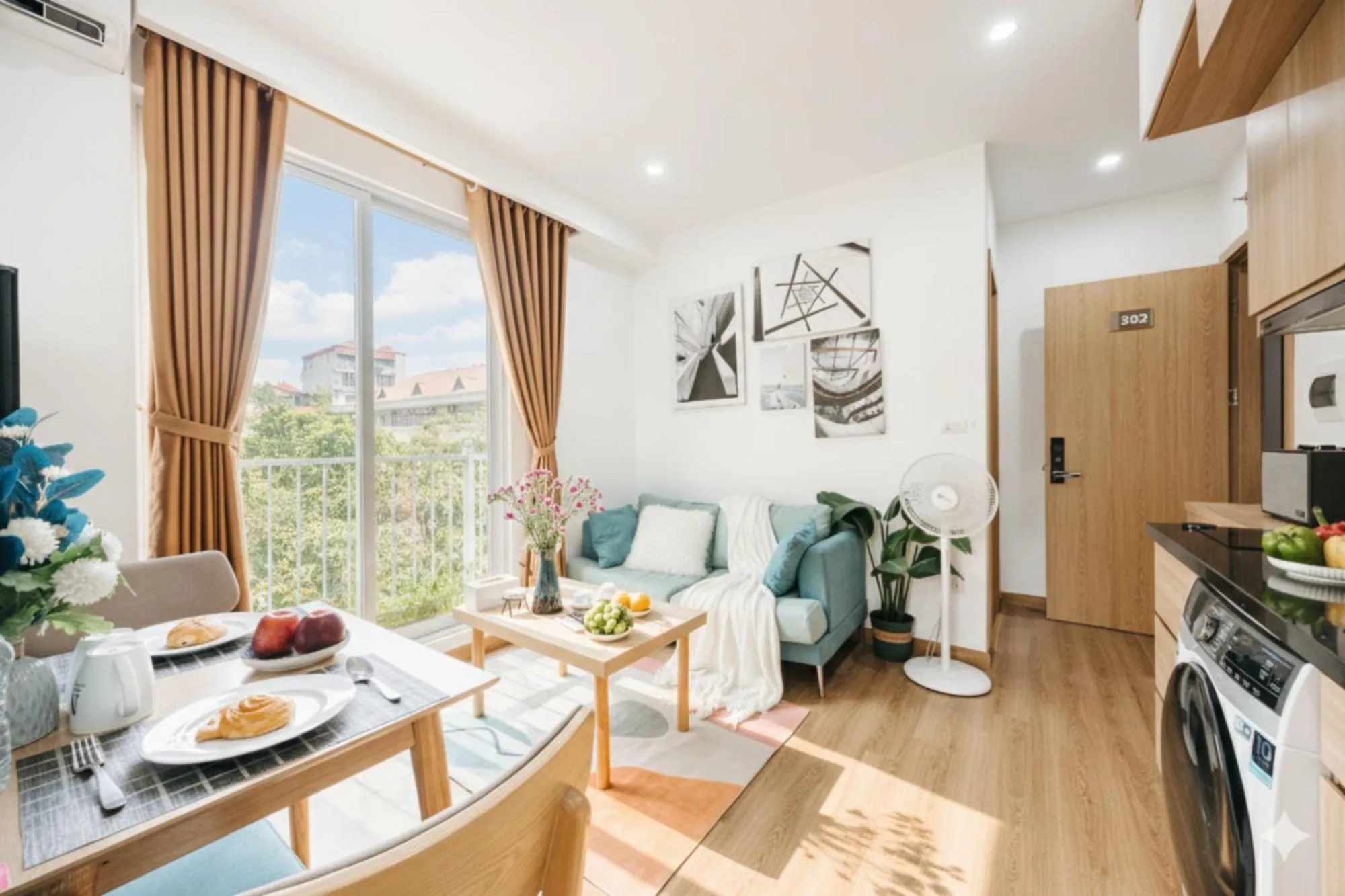 TV and multimedia in Label6 Studio West Lake