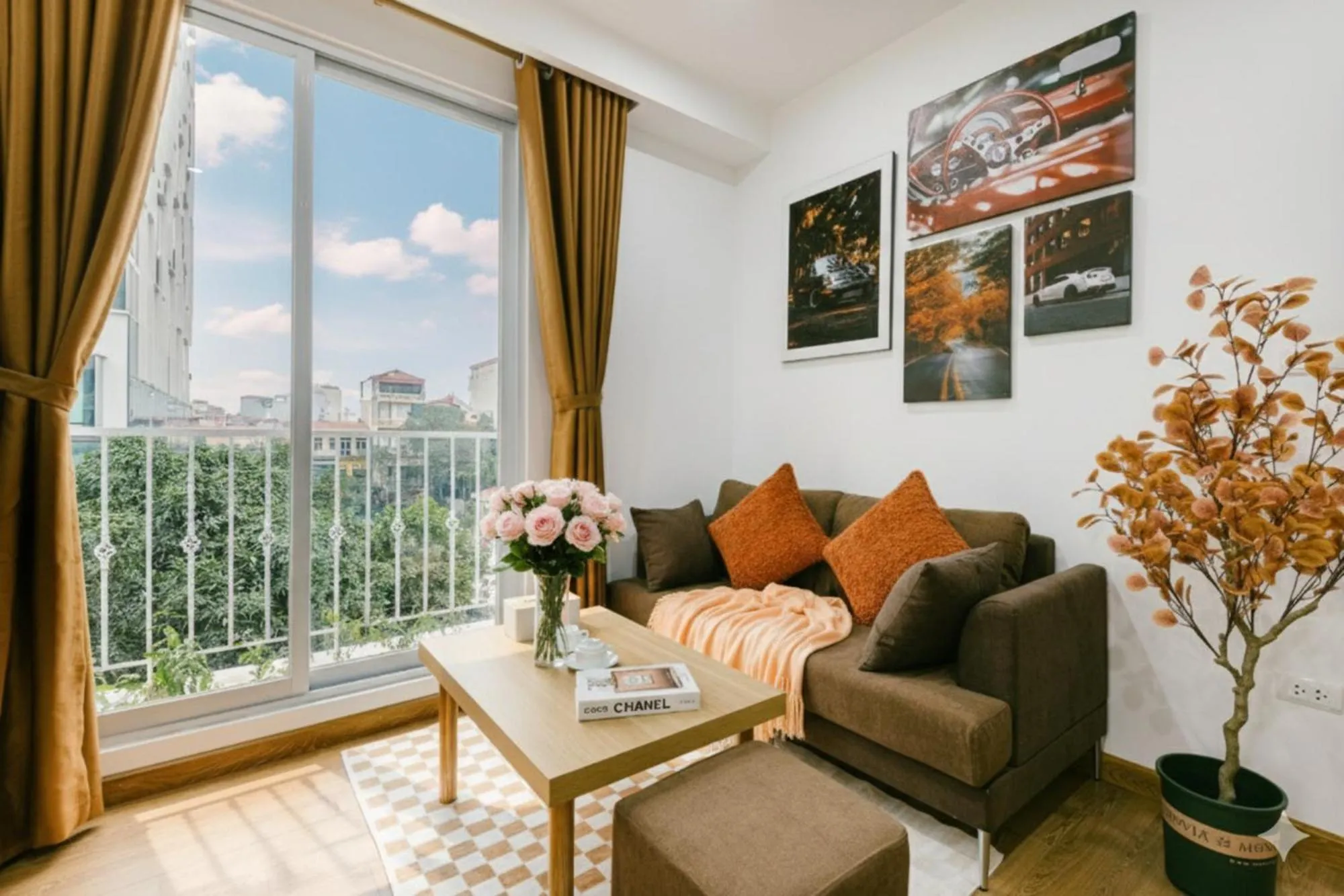 View (from property/room) in Label6 Studio West Lake