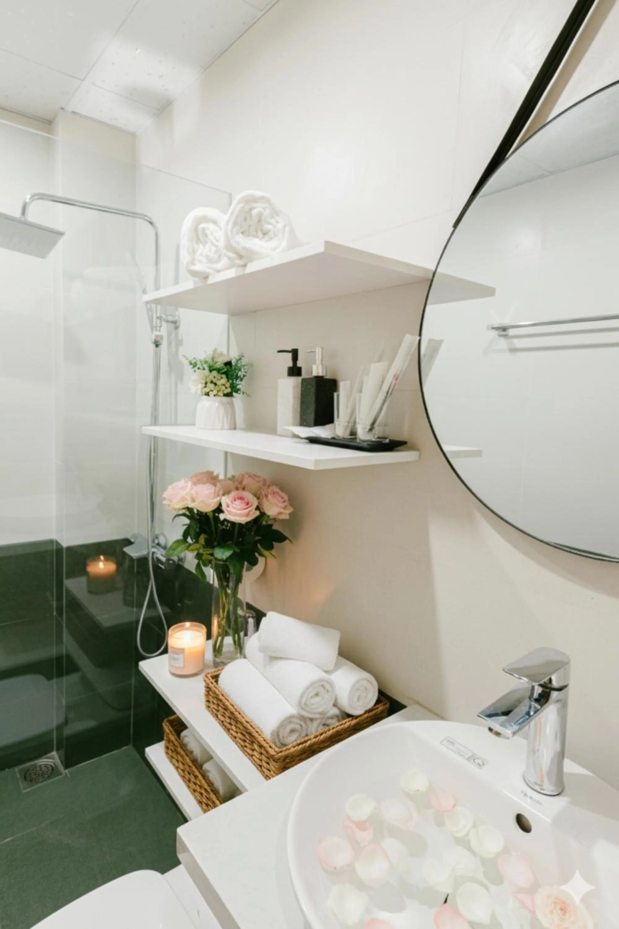 Bathroom in Label6 Studio West Lake