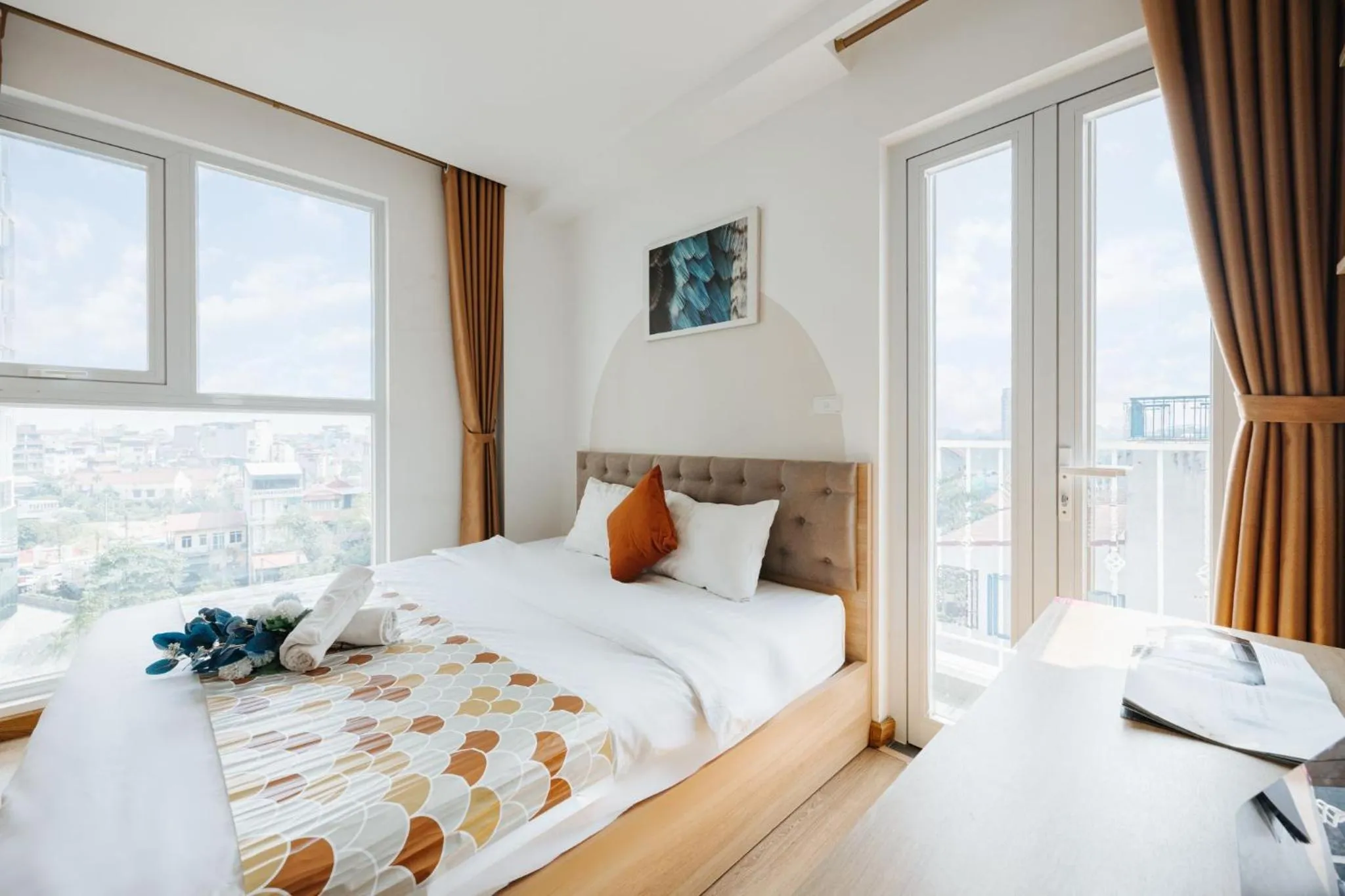 Bed in The Euphoria Sophisticated Style - Stay 24h