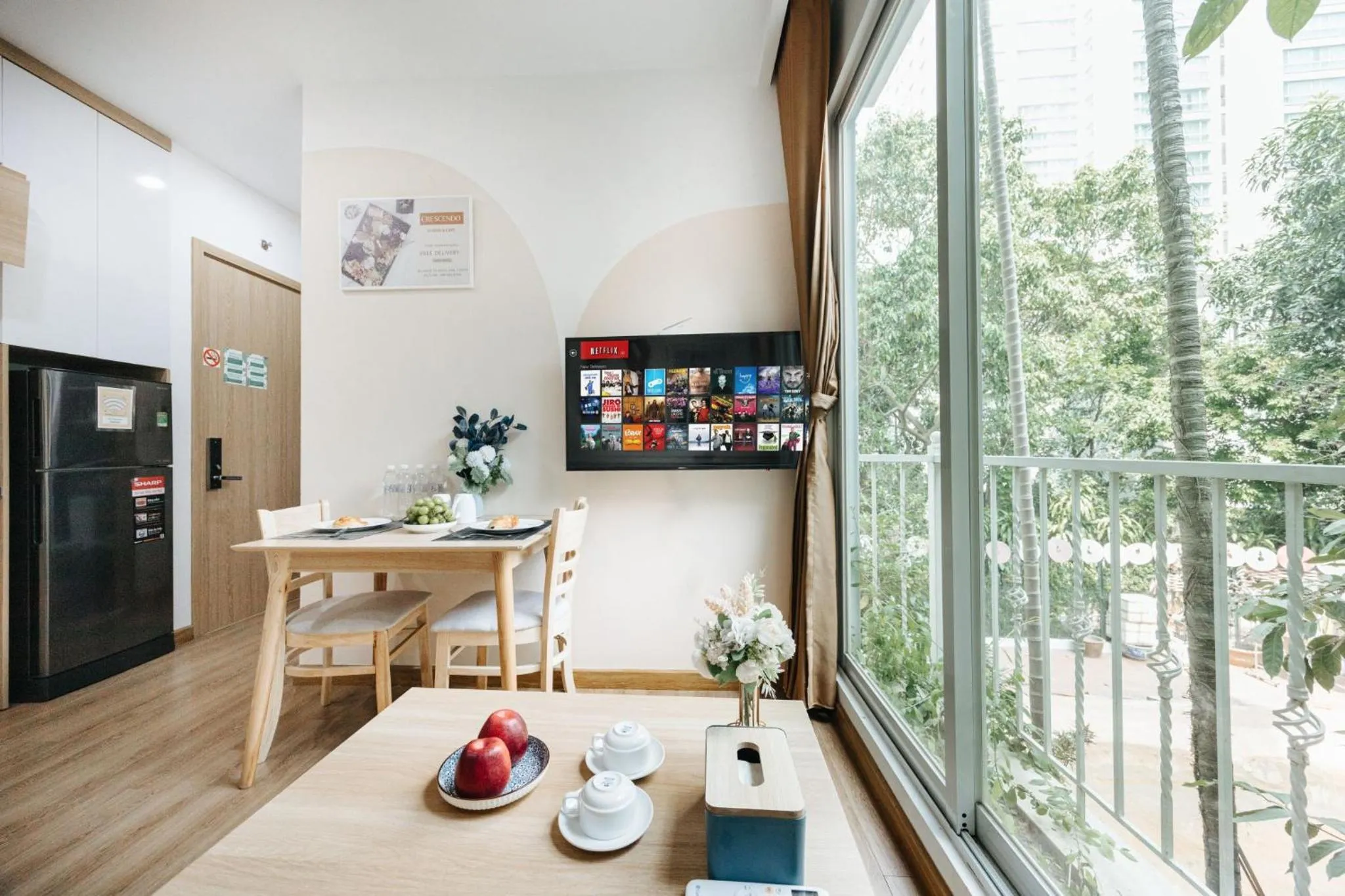 Kitchen or kitchenette in The Euphoria Sophisticated Style - Stay 24h