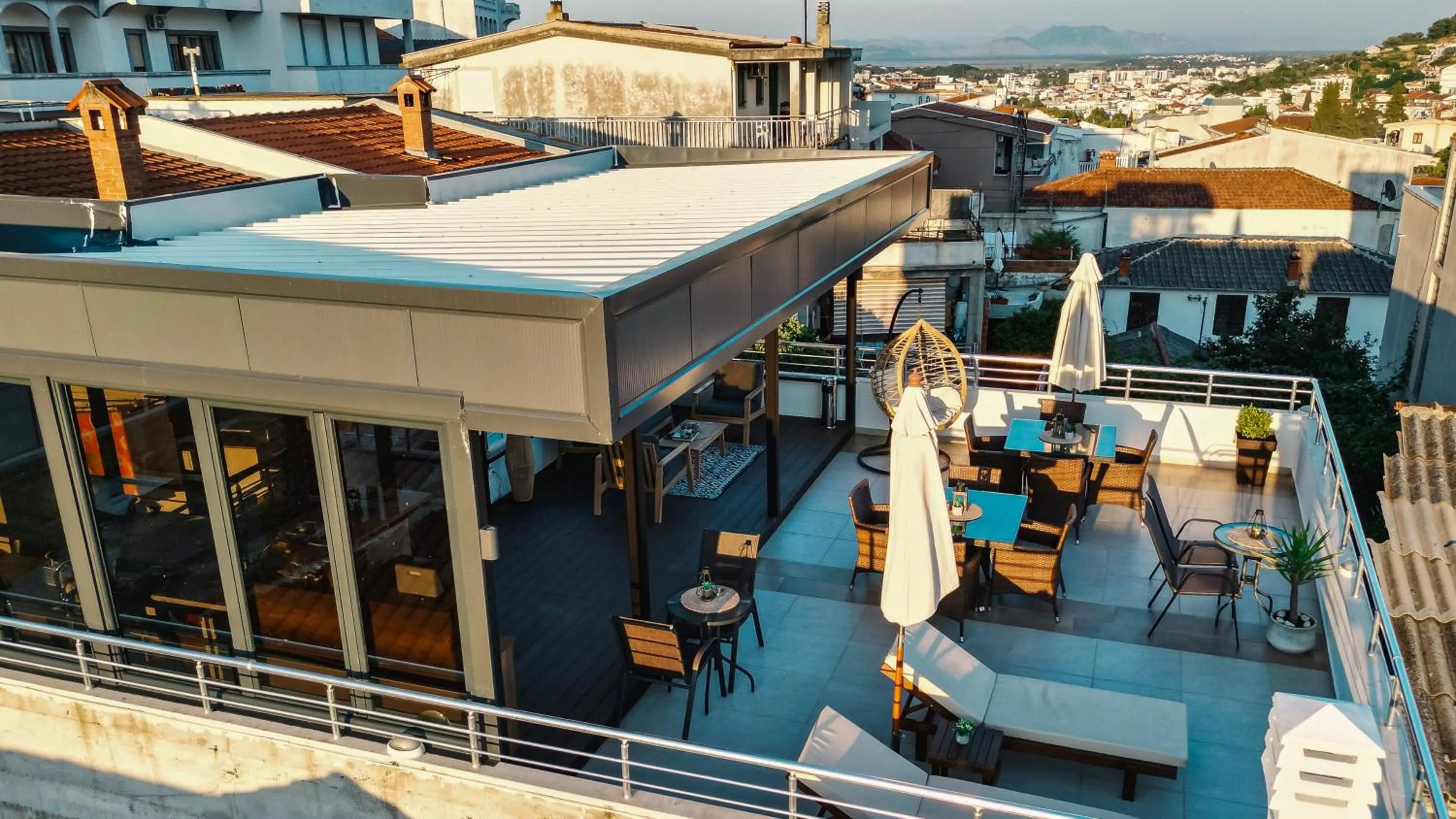 Property building in Villa Oleander