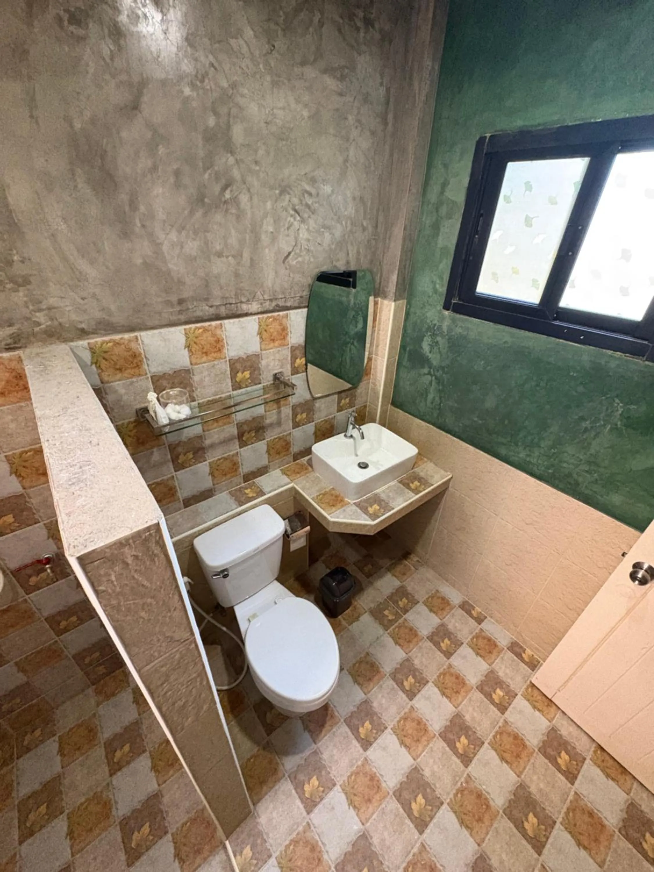 Bathroom in Golden Mango House