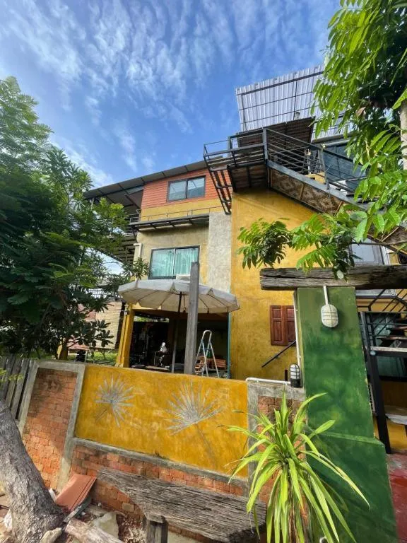 Property building in Golden Mango House