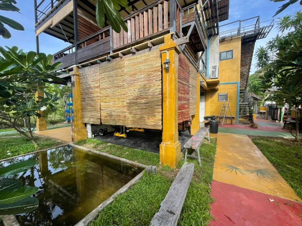 Property building in Golden Mango House