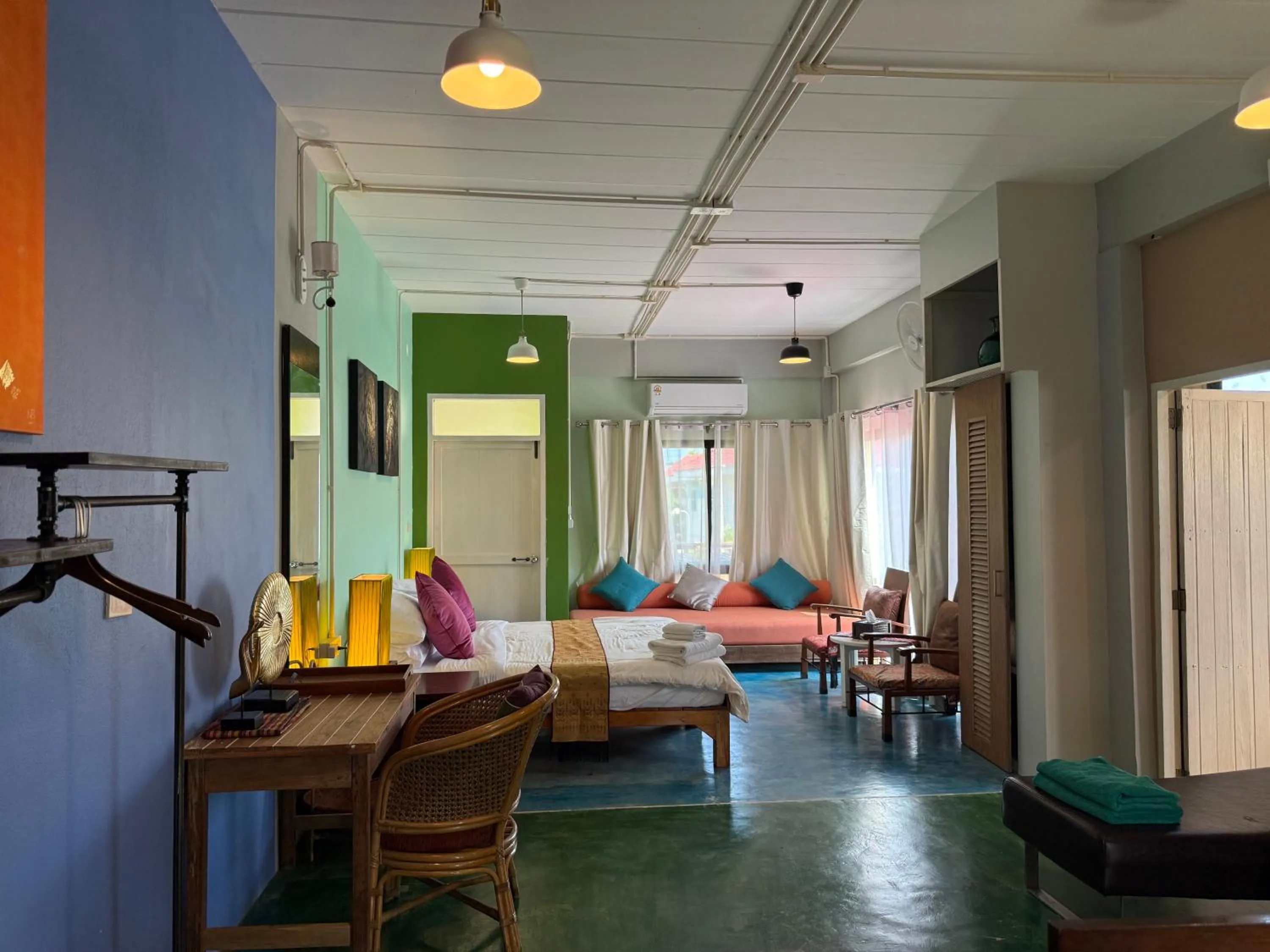 Bedroom in Golden Mango House