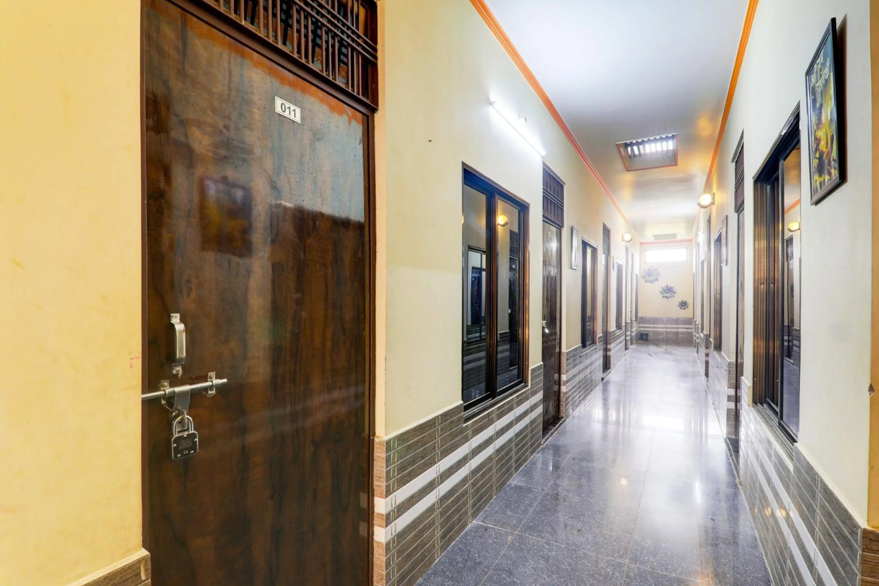 Lobby or reception in Hotel O Ramadhya Palace