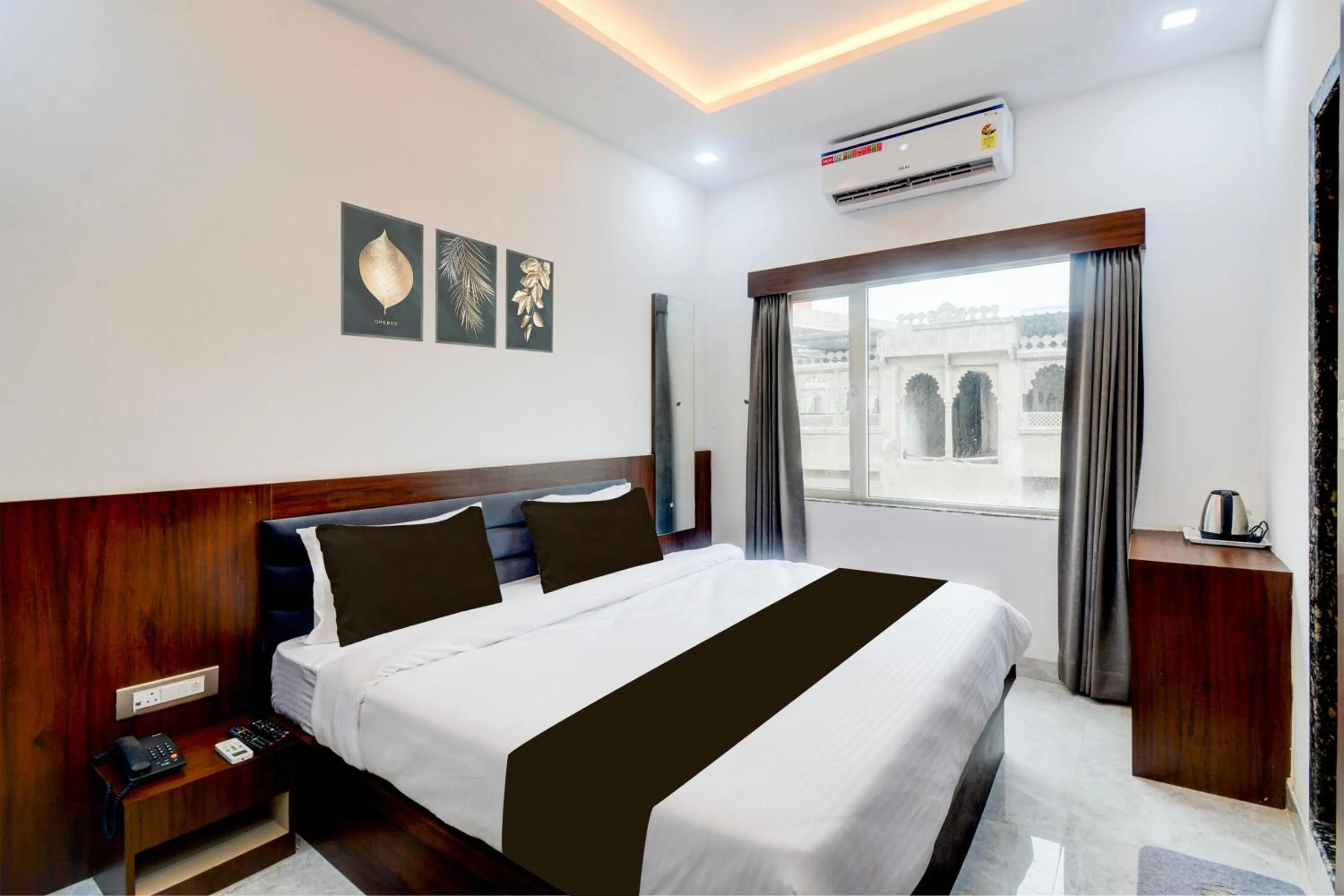 Bedroom in Hotel O Simony Palace