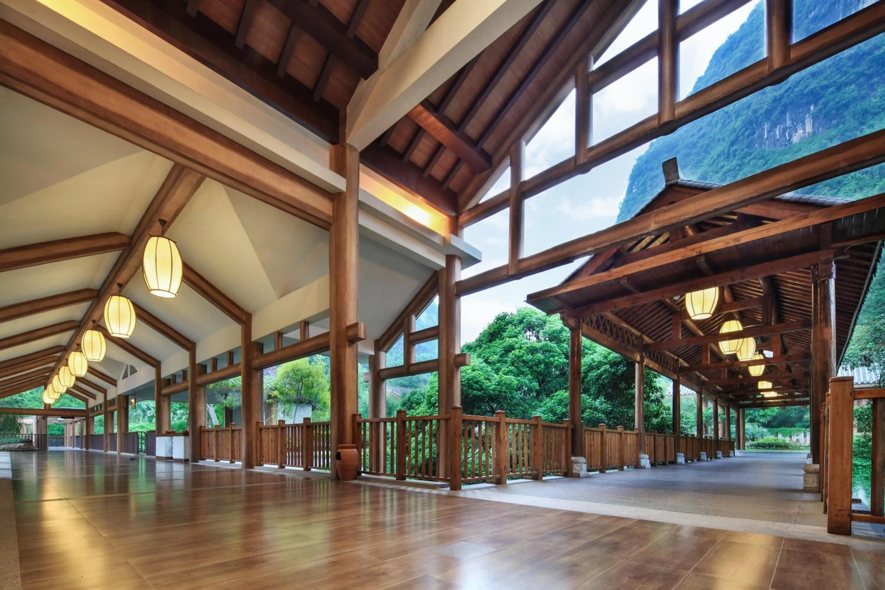 Day in Yangshuo Riverside Resorts Hotel