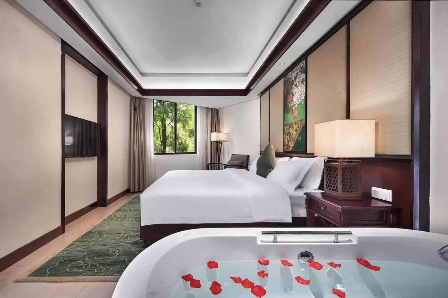 Suite with River View in Yangshuo Riverside Resorts Hotel Suite with River View in Yangshuo Riverside Resorts Hotel