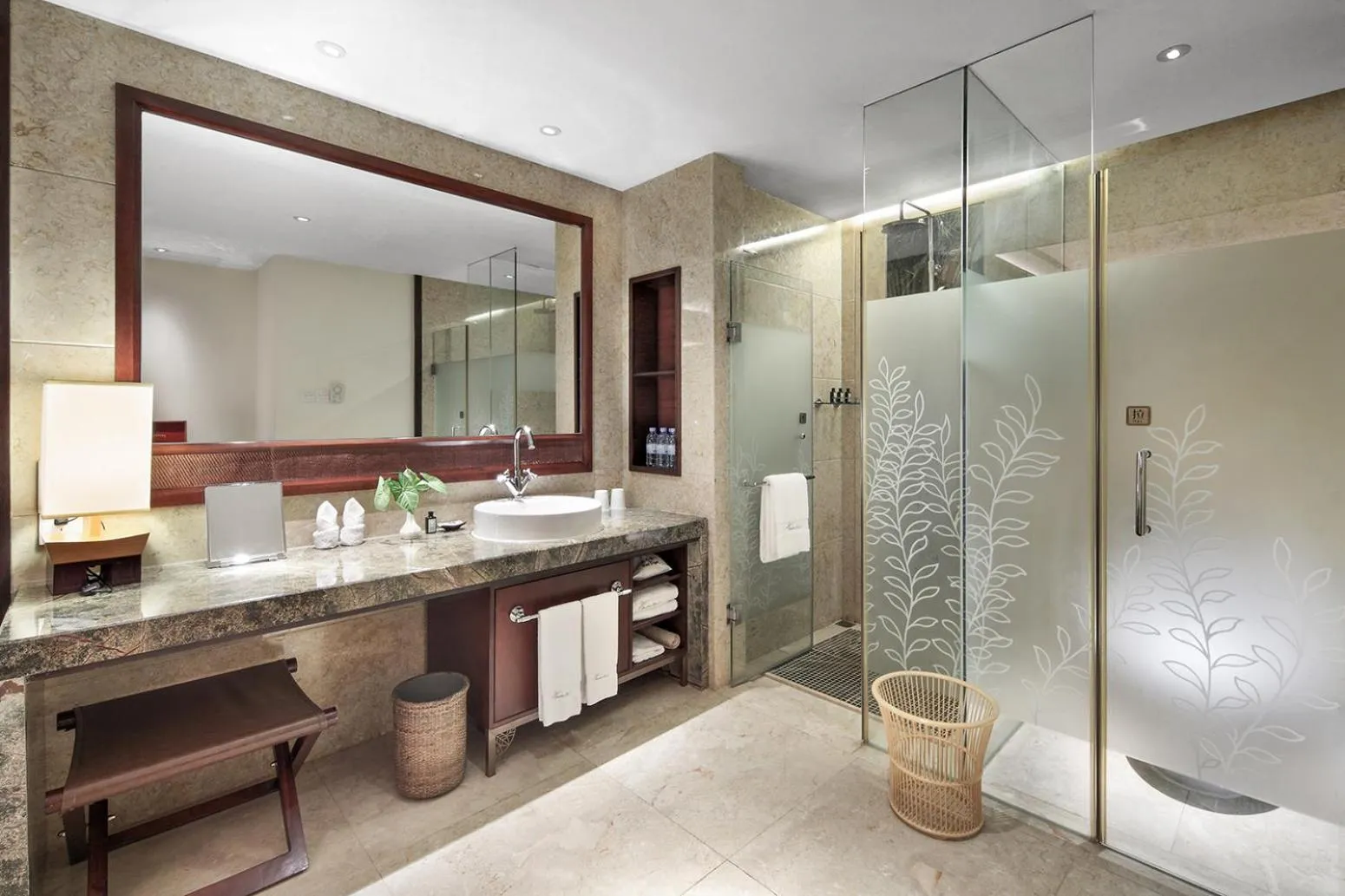 Bathroom in Yangshuo Riverside Resorts Hotel