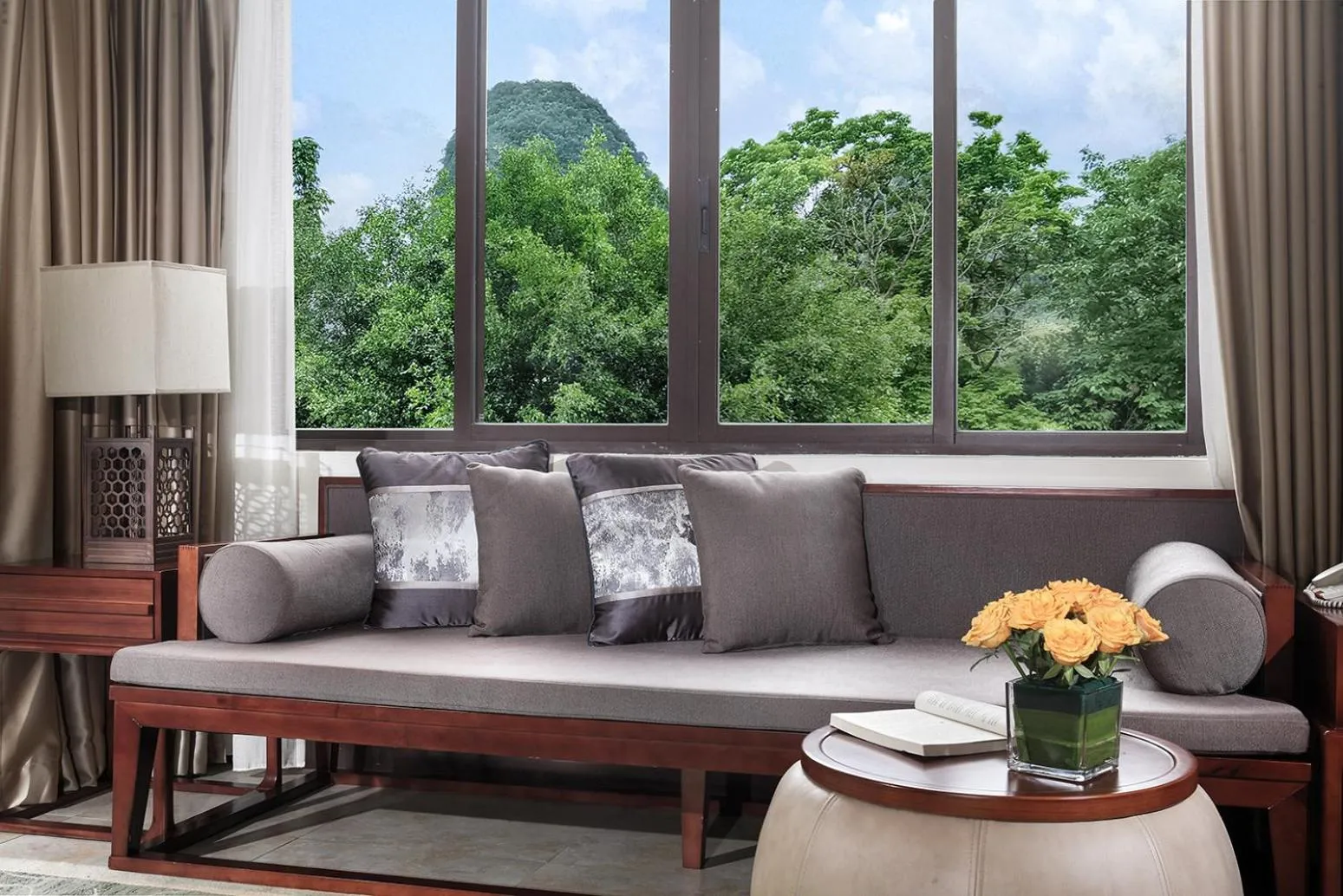 Seating area in Yangshuo Riverside Resorts Hotel